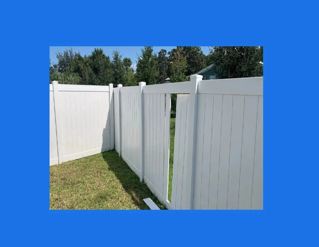 Hurricane removable fence next to a destroyed standard fence.