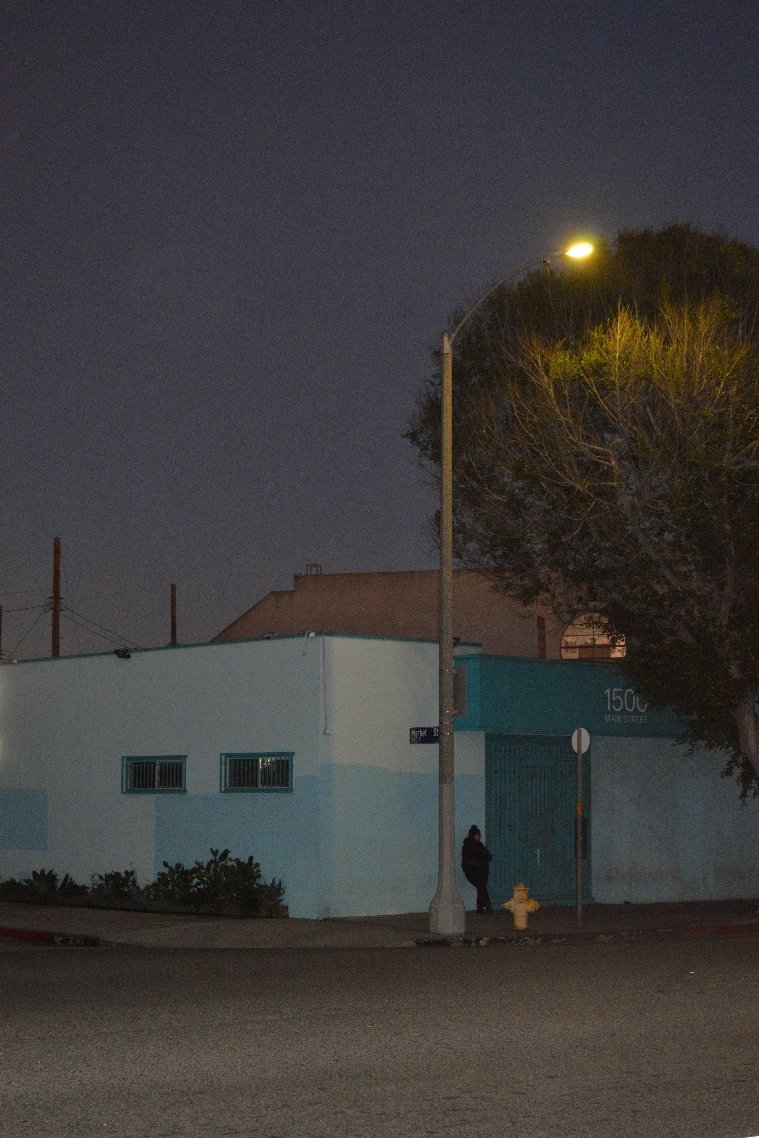 Light at Corner.jpg