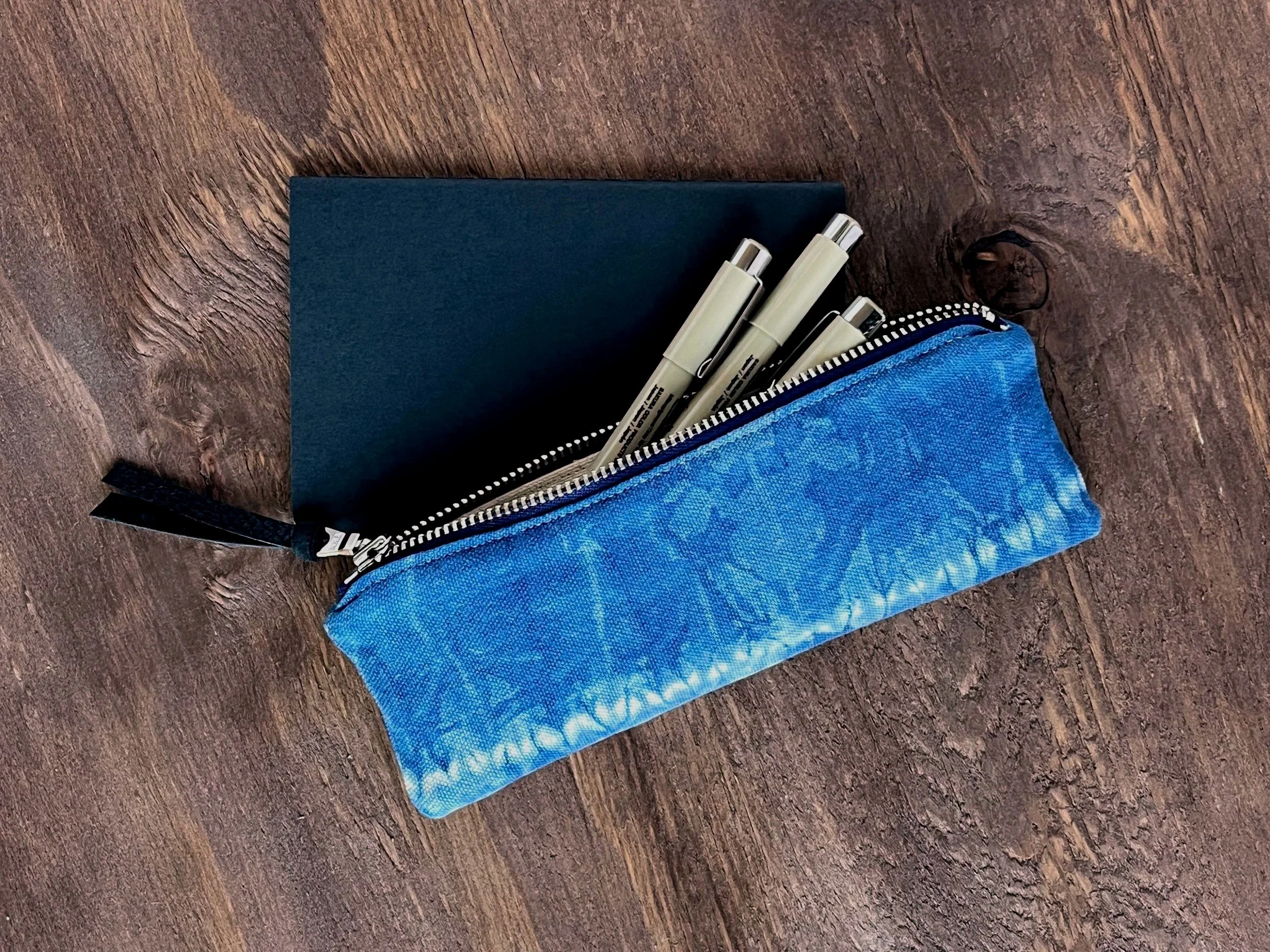12-flat-pencil-pouch-shibori.jpeg2025-07-30+at+3.32.06+PM+10.jpg