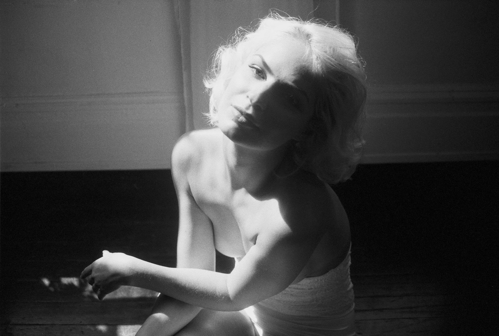 ennis 35mm film photography - black and white vintage fashion lingerie marilyn monroe soft film fashion ira mas-18.jpg