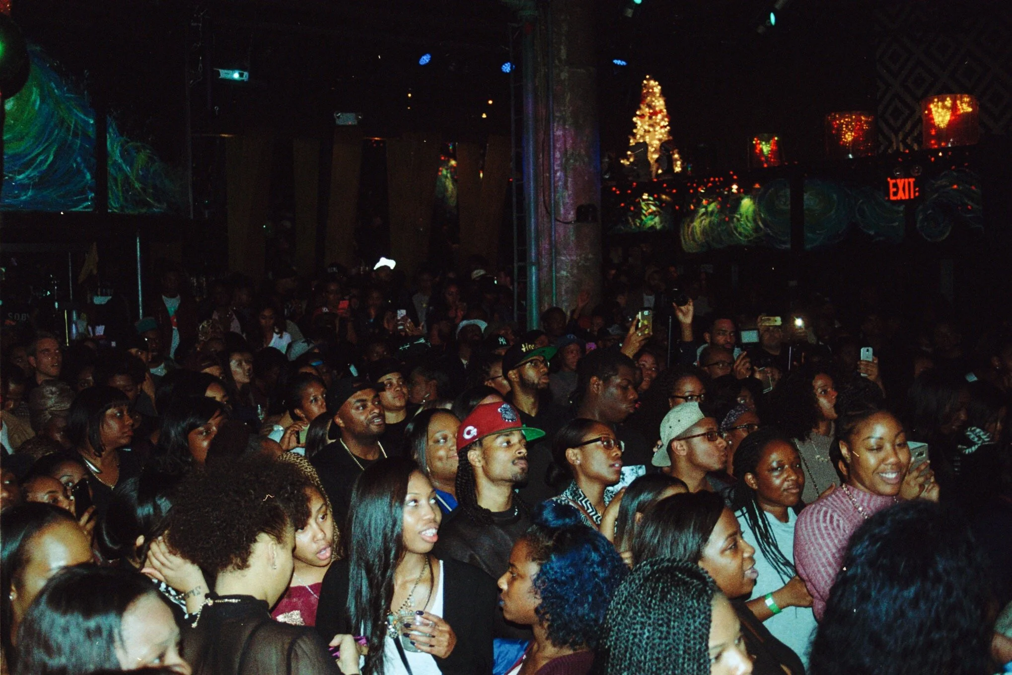 ennis 35mm film photography -ro james bts show sobs new york rnb singer-23.jpg