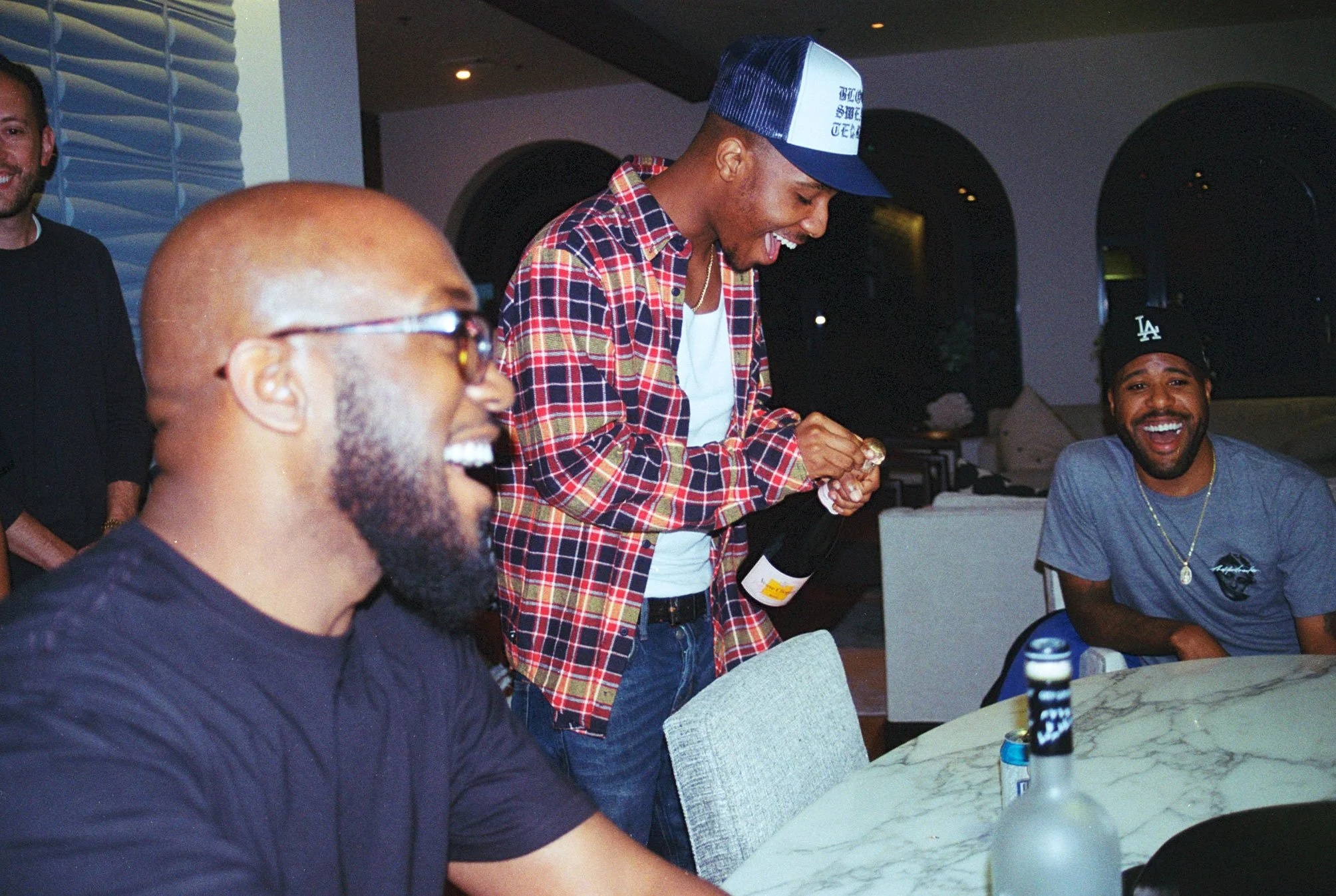 ennis 35mm film photography -bts behind the scenes dom kennedy music video 2bad emilia harlem new york directed by coodie chike control tv-42.jpg