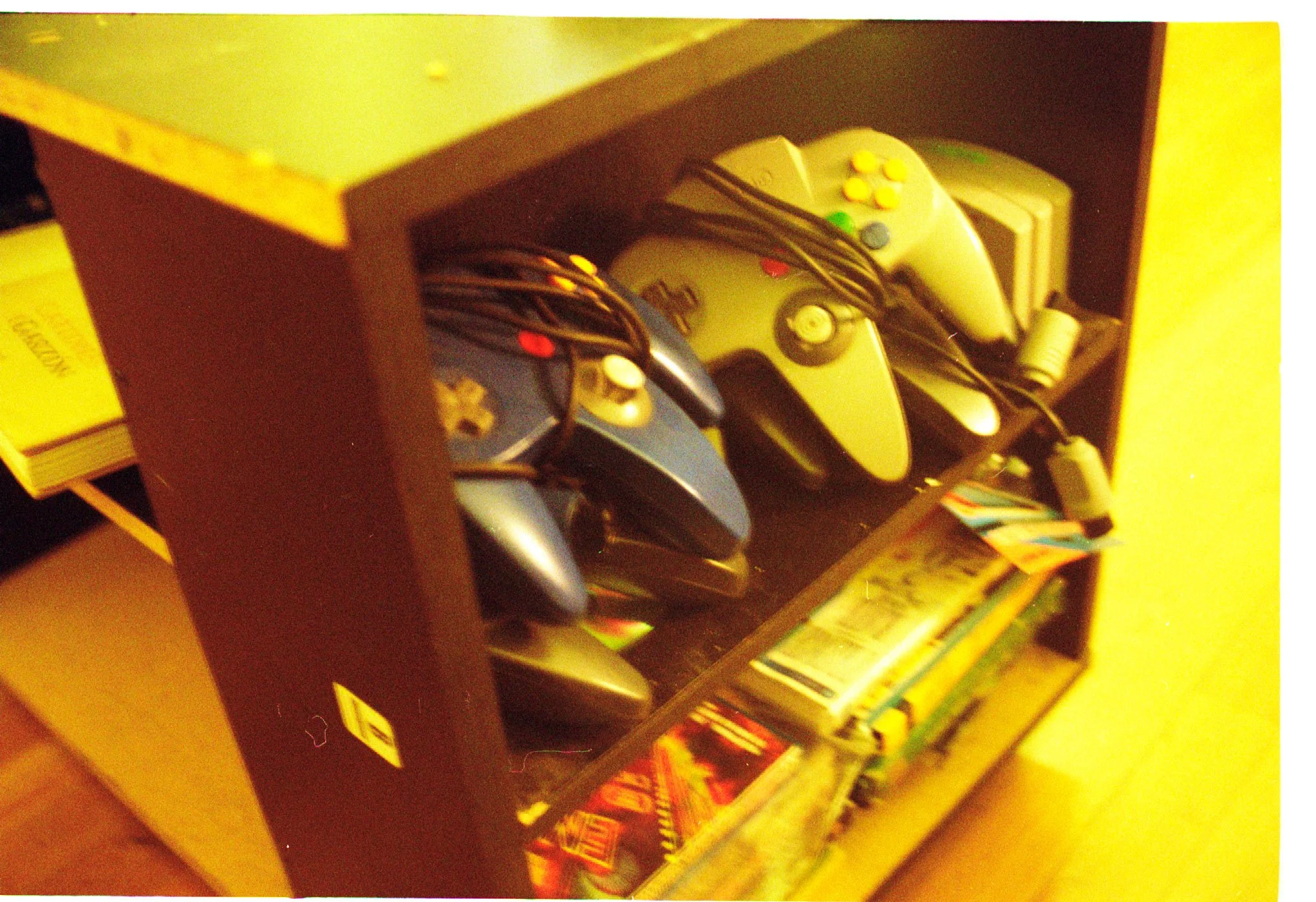 ennis 35mm film photography -gabriel garzon montano - ricky powell - electric lady studios - new york-27.jpg