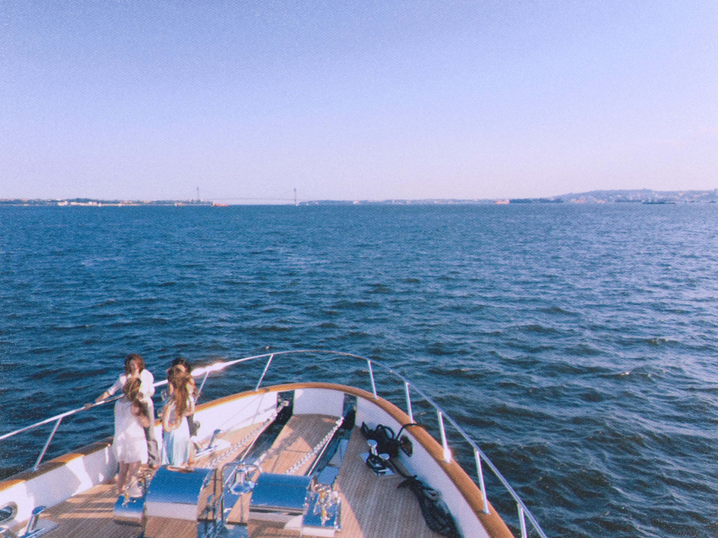 ennis-yacht.jpg