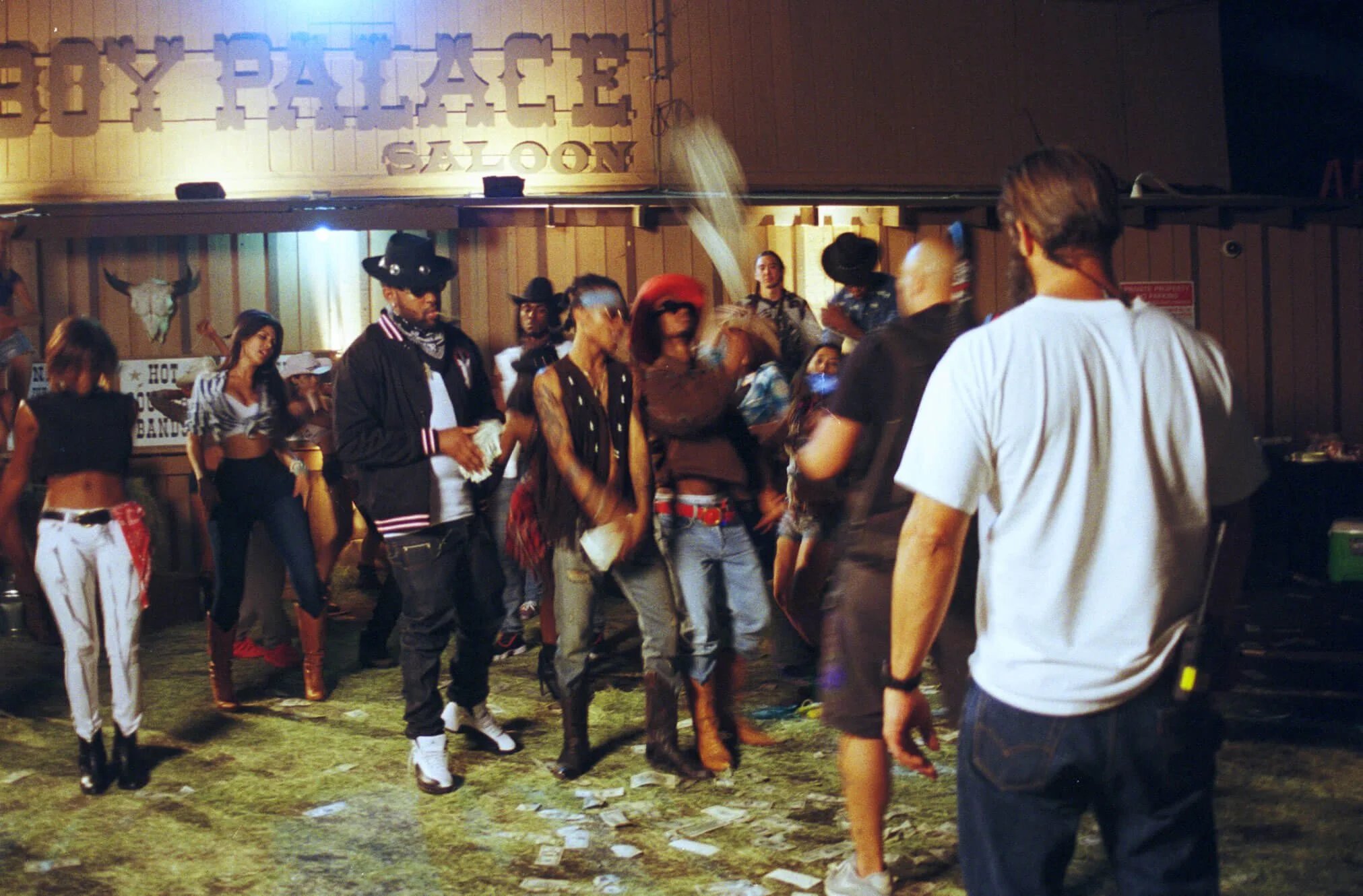 ennis-bts-mike-will-rae-sremmurd.jpg