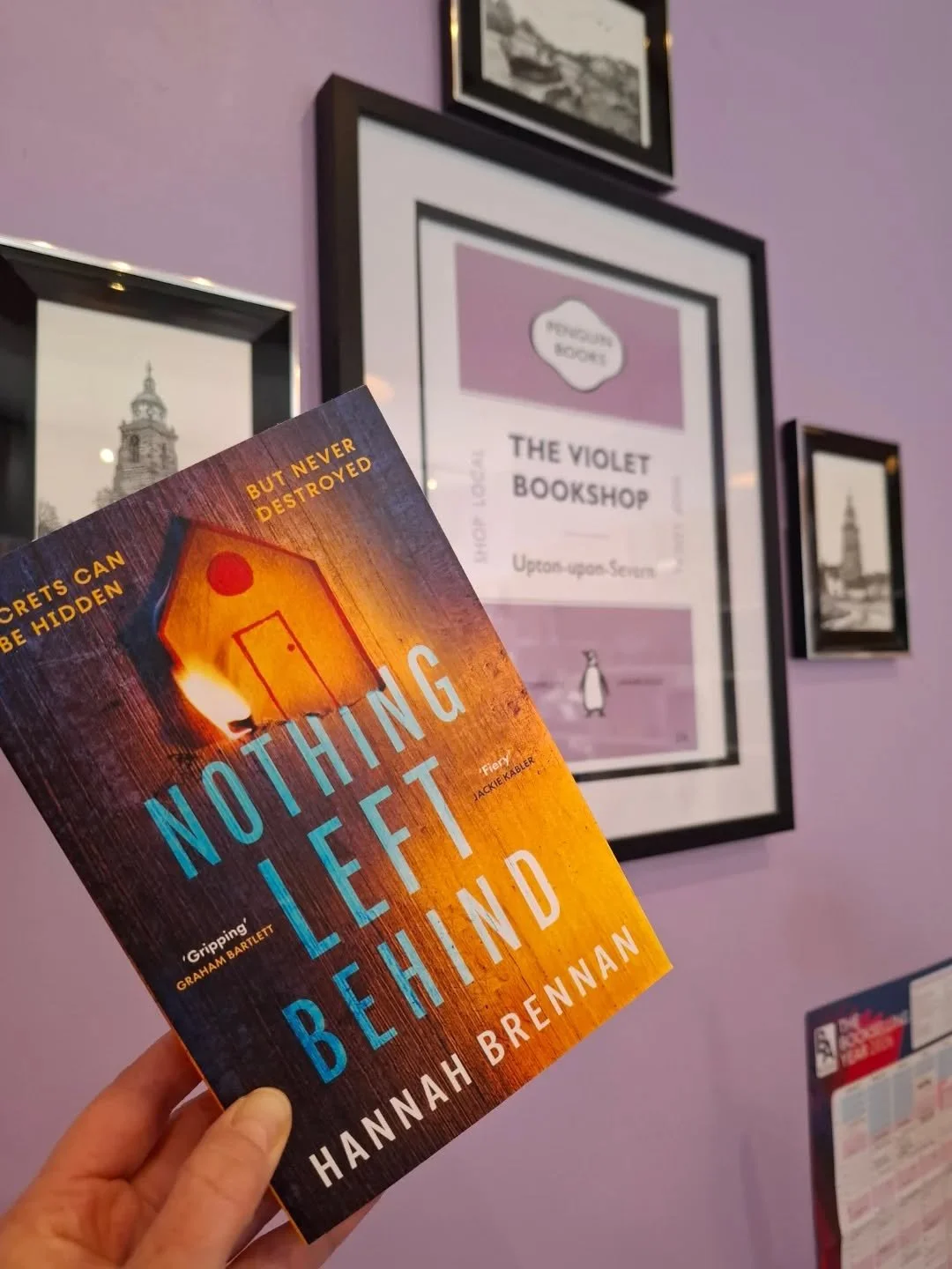 Happy book birthday to the hugely talented and super lovely @hannahbrennan_author 

Picked up my pre-order from the very special indie bookshop @the_violet_bookshop in Upton-Upon-Severn today. 

Having raced through book 1 in the series, I am very ex
