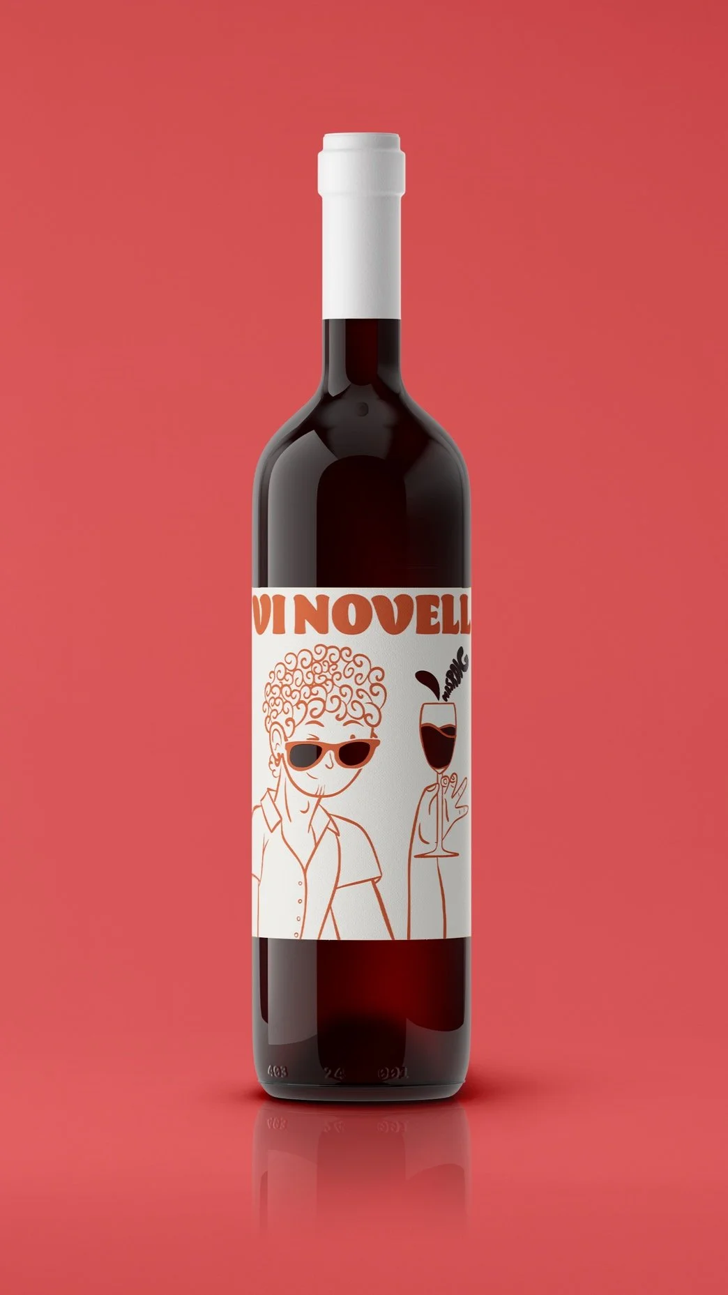 Botella de vino con etiqueta que muestra una figura caricaturesca de mujer con gafas de sol y una copa de vino