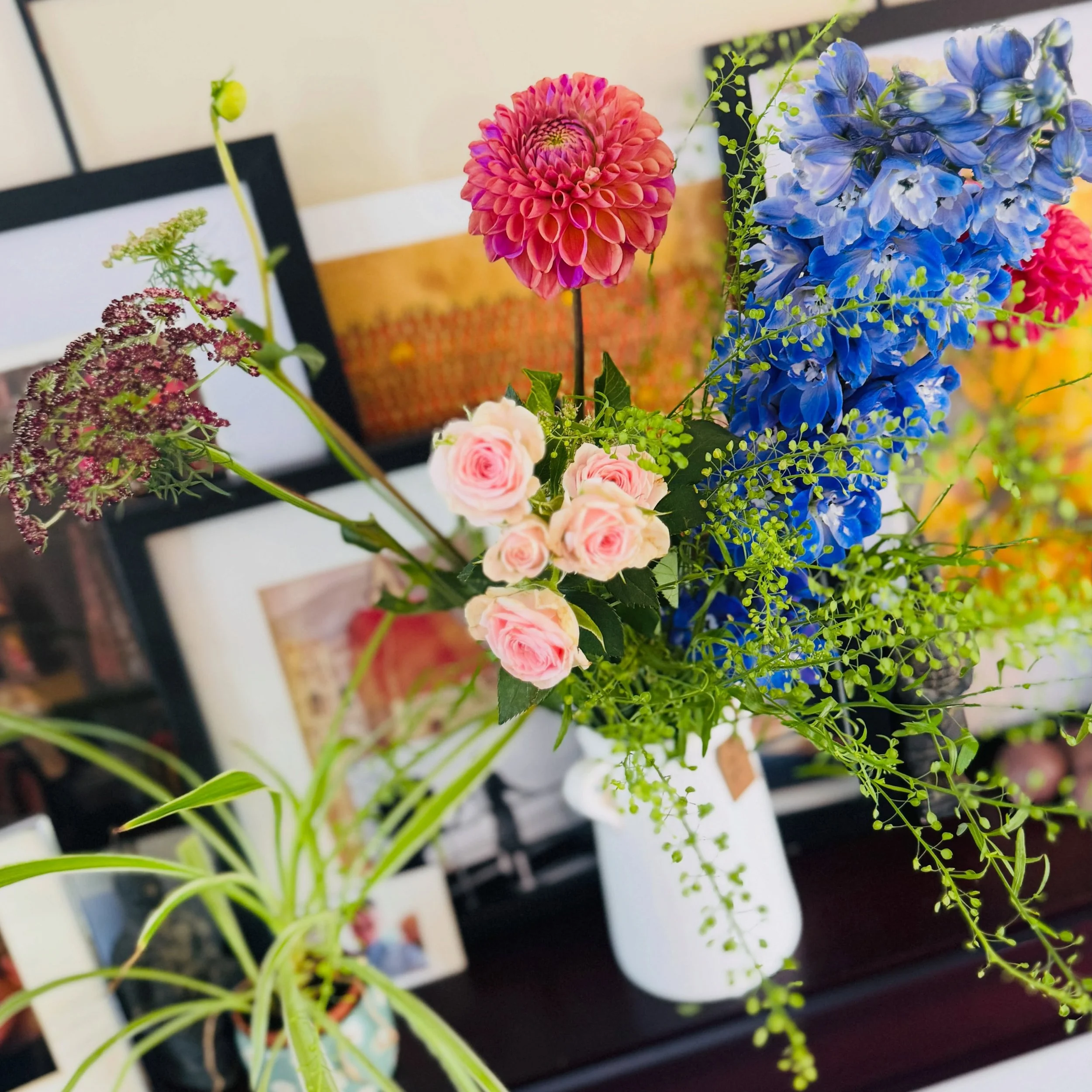 Thank you @_bramble_and_bloom_ for this gorgeous bouquet and WELCOME TO THE HOOD! #tewkesbury #florist