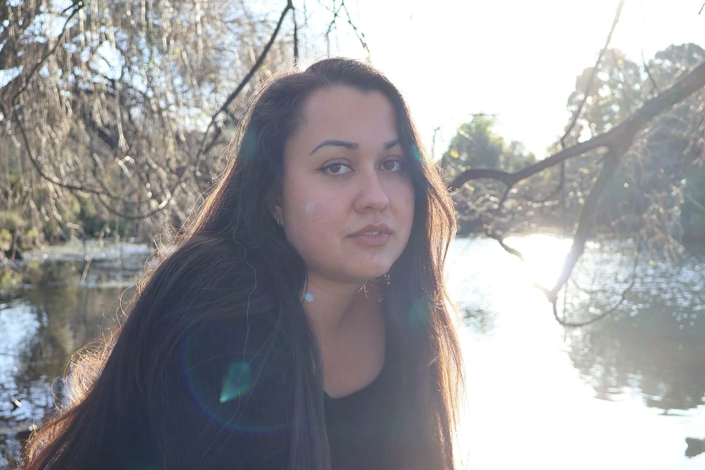 Still not over my shoot with the ethereal tangiweto poet herself @elise_sadlier 📸✨🐈&zwj;⬛

Portrait shoot info below. ✍🏼 Booking link in bio. 🔗

OK. So, you want your portrait to match the energy that you&rsquo;re bringing to your creative mahi? 