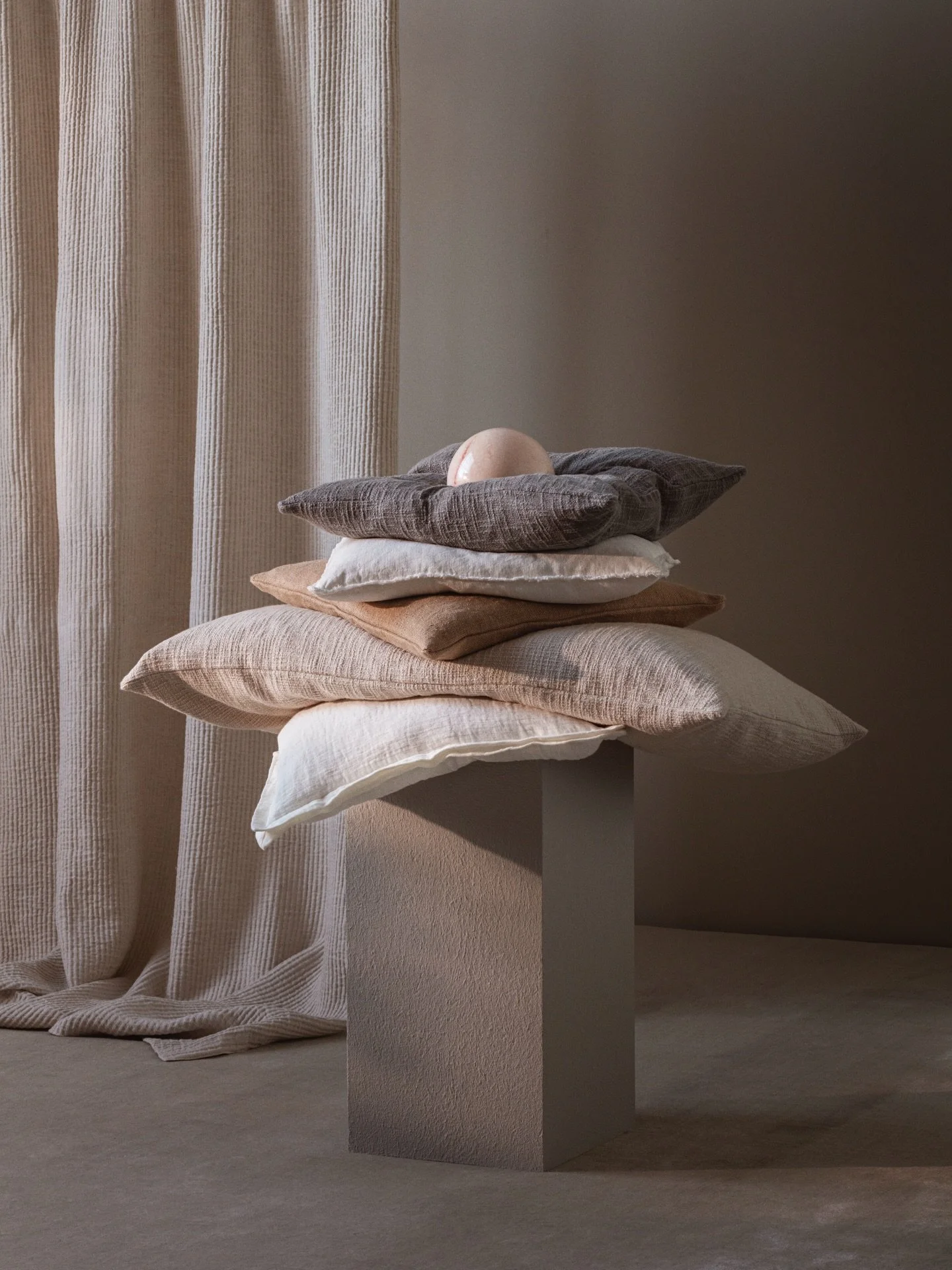 introducing Tameko at @oopen.house 

designed in copenhagen, Tameko creates pieces for everyday living that feel calm, considered, and quietly reassuring.
soft forms, gentle tones, and thoughtful details come together in objects meant to be touched, 