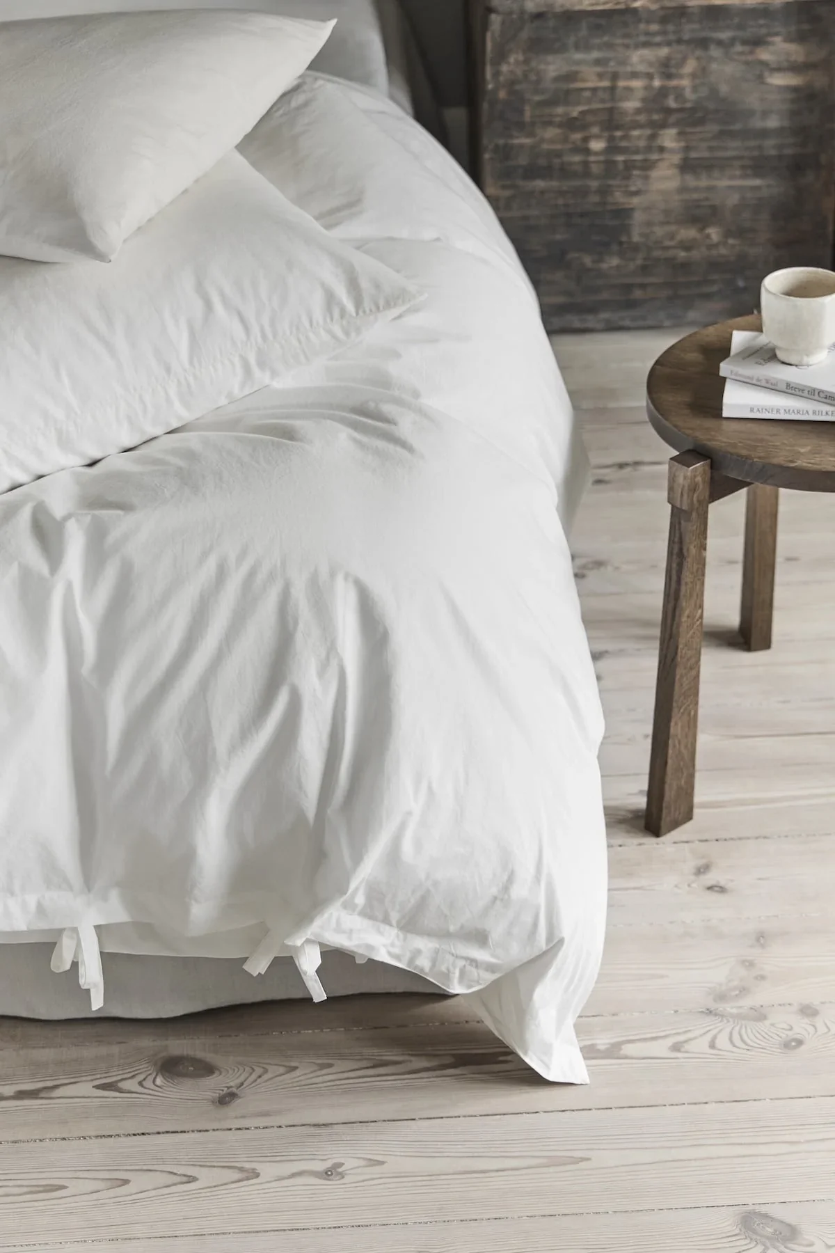 Cove_duvet_cover_and_pillowcase_white.webp