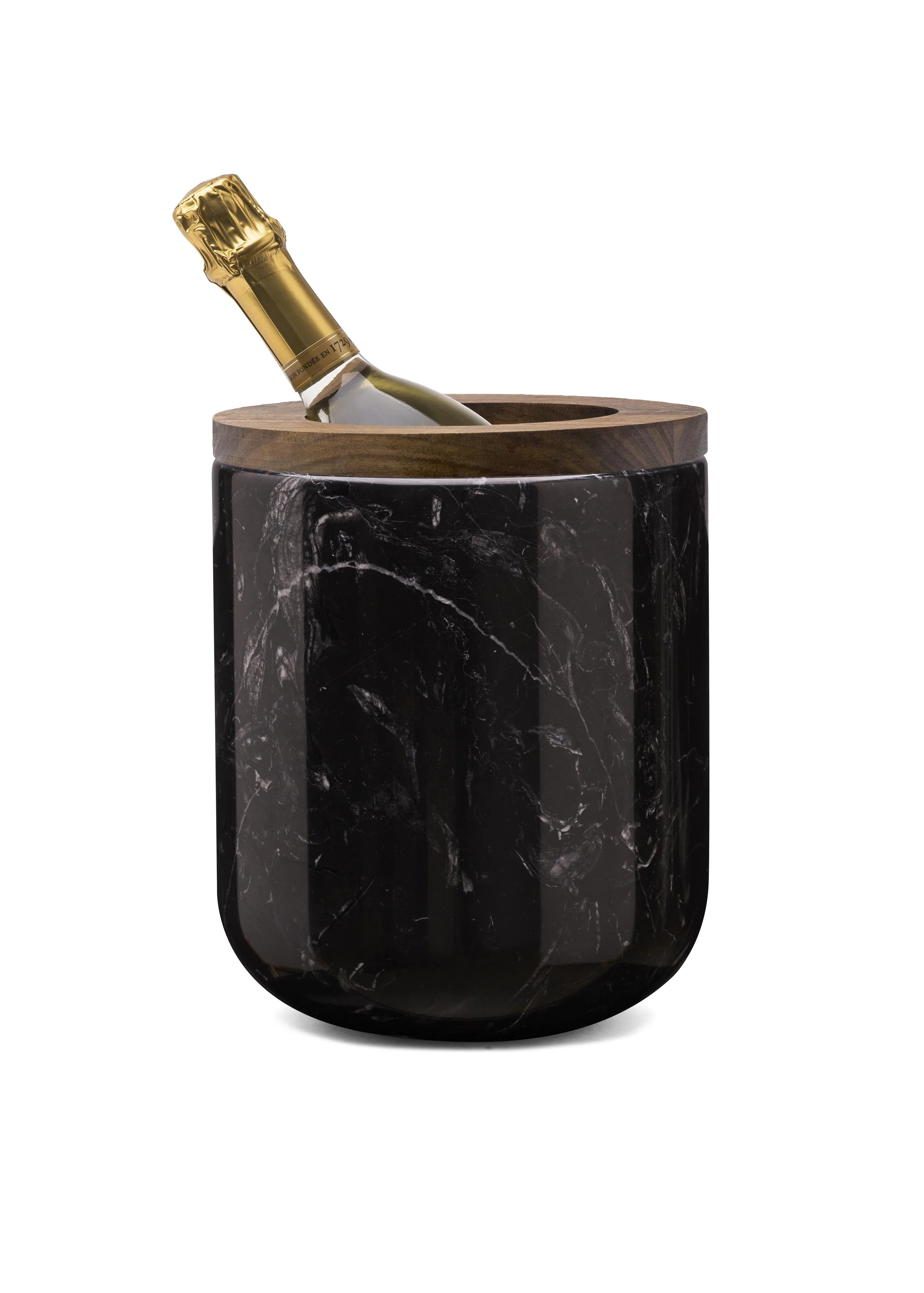 vvd_tableware_ice bucket_nero marquini oak walnut colour.jpg