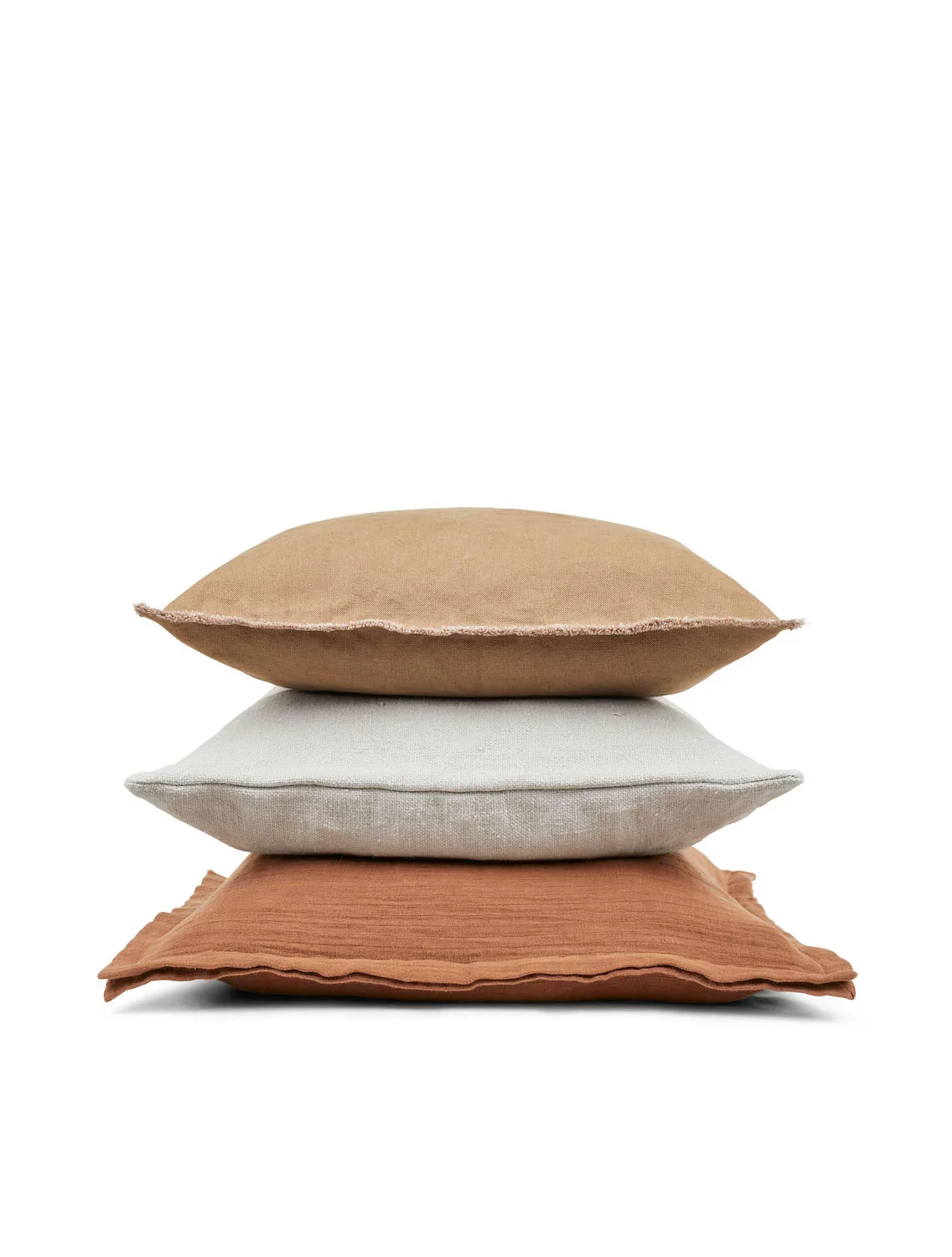Cushions_Dale_Rue_Lee_440b5128-70c8-4b79-b493-30da87c596a8.webp