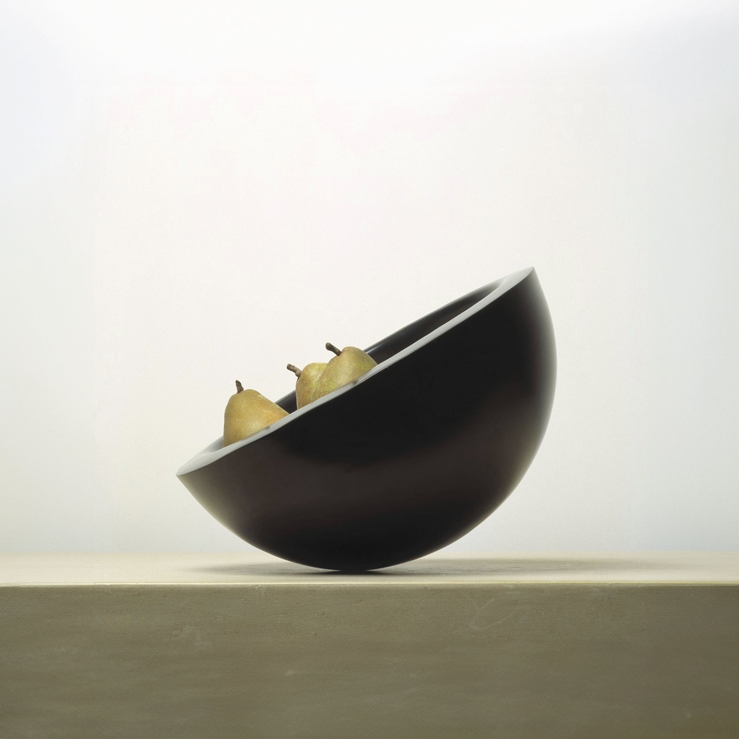 john pawson_bowl_bronze_04.jpg