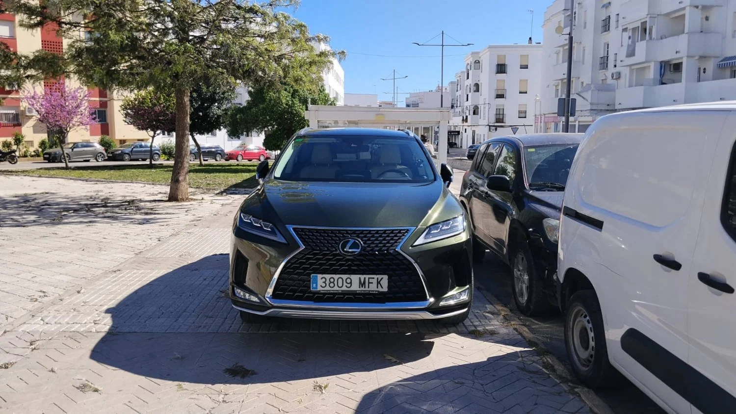 El Problema del Aparcamiento en Barbate: Crónica de una Inviabilidad Técnica y Posibilidades de Futuro