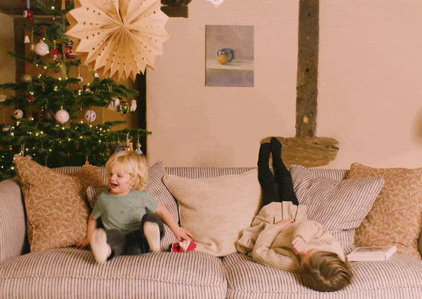 SOFAS & STUFF UNCOMMON THREADS