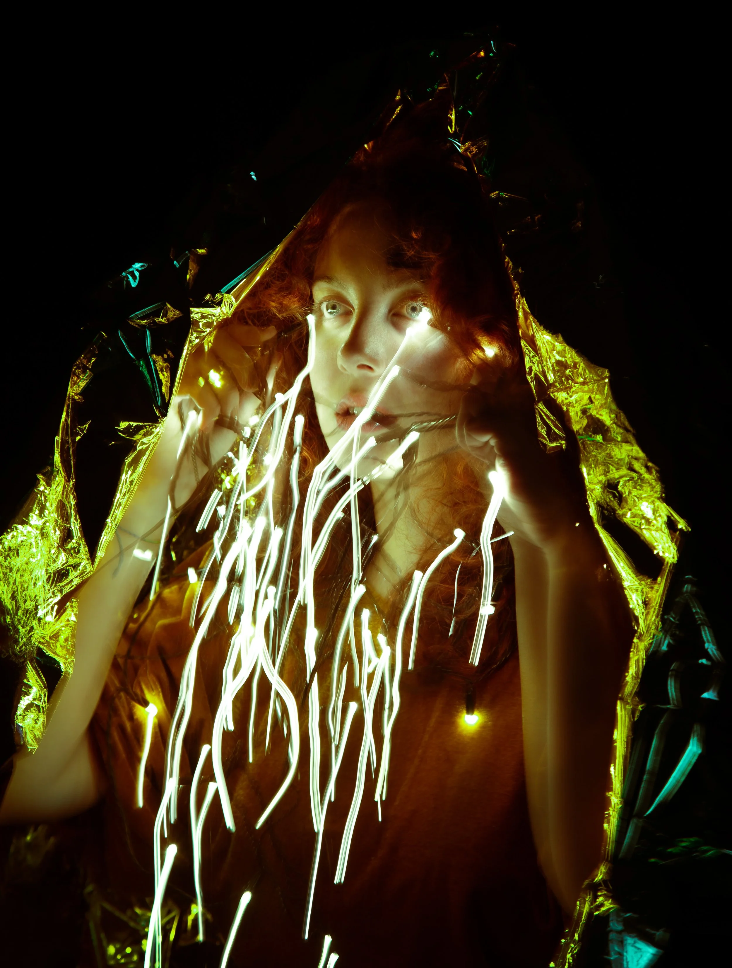 Elena luci mosse 1 photoshop version  copia.jpg