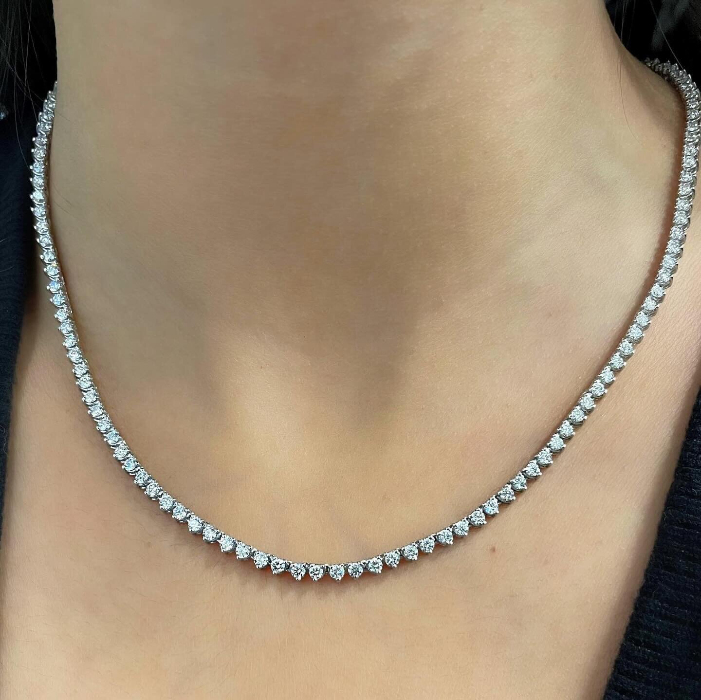 The classic tennis necklace! This one features 5.50 cts of round diamonds set in the elegant 3-prong setting! #natural #diamonds #tennisnecklace #finejewelry
