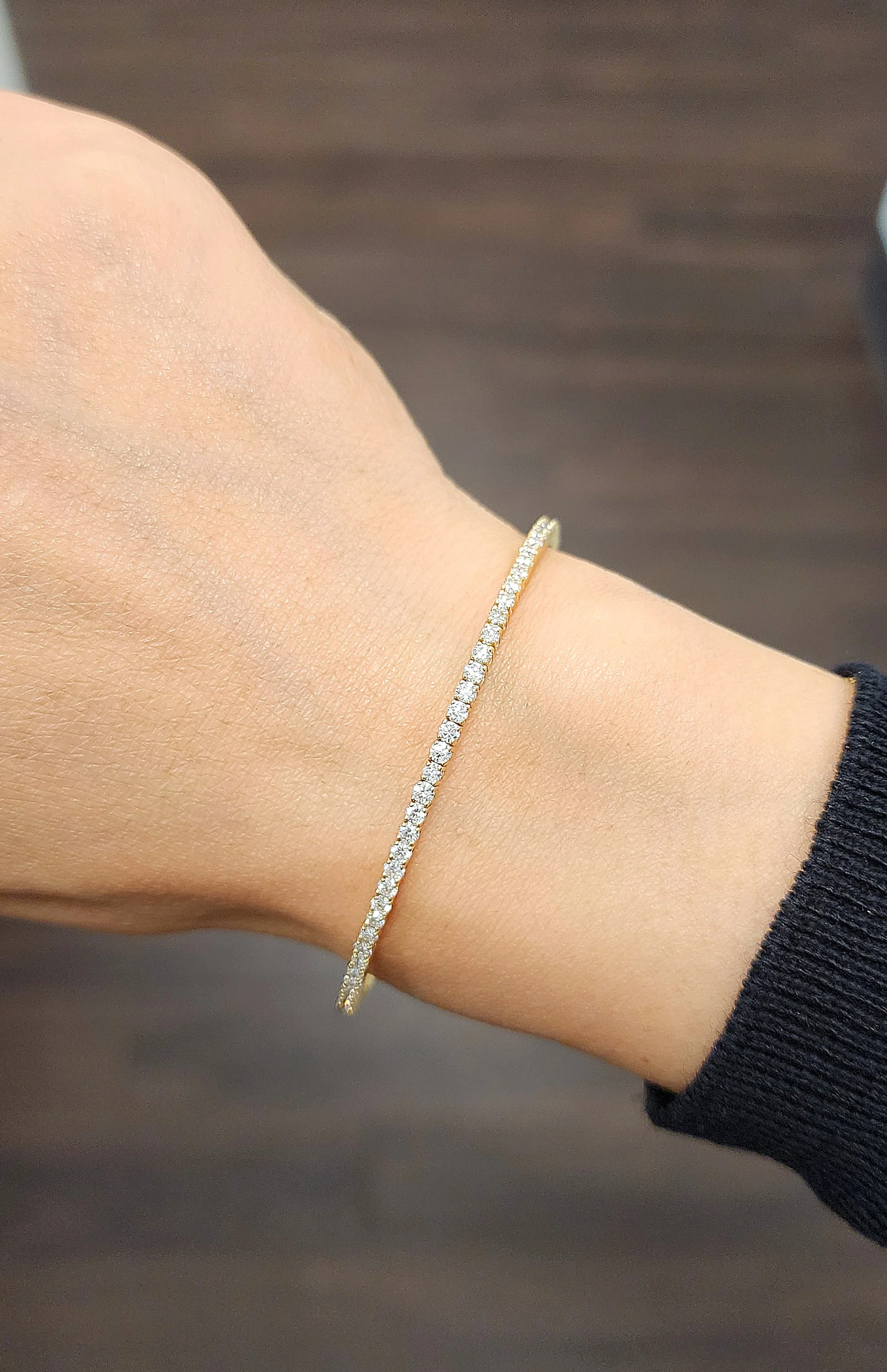 2.23 ct Flexible Diamond Bangle, 14k Yellow Gold, 75 Diamonds