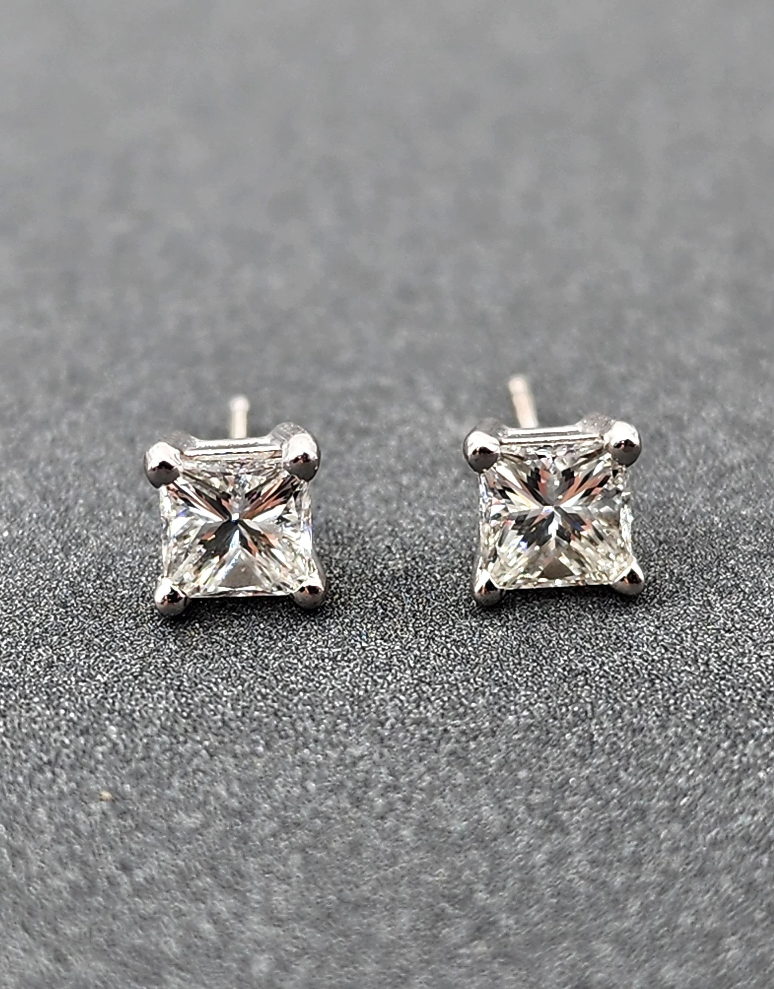 1.00 ct Princess Cut Diamond Studs