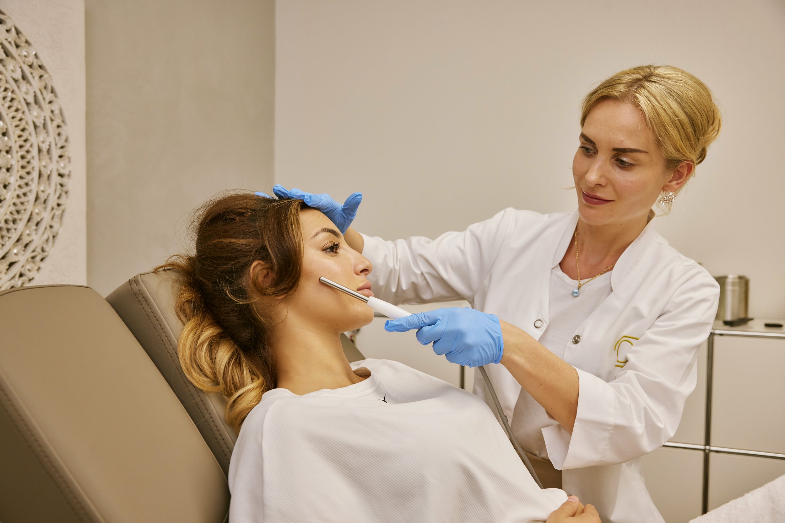 Treatments after facial surgery and scar treatments