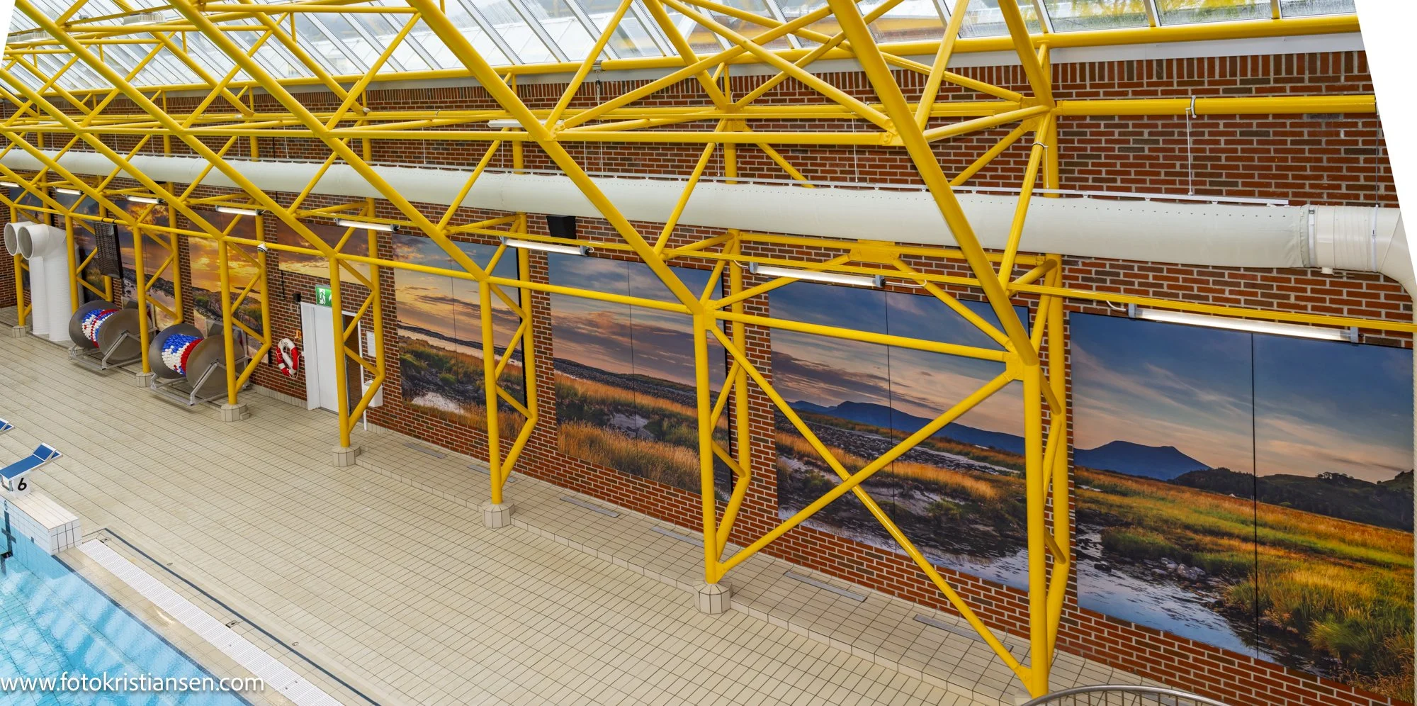 Størrelse 35 meter lengde x3 meter høyde