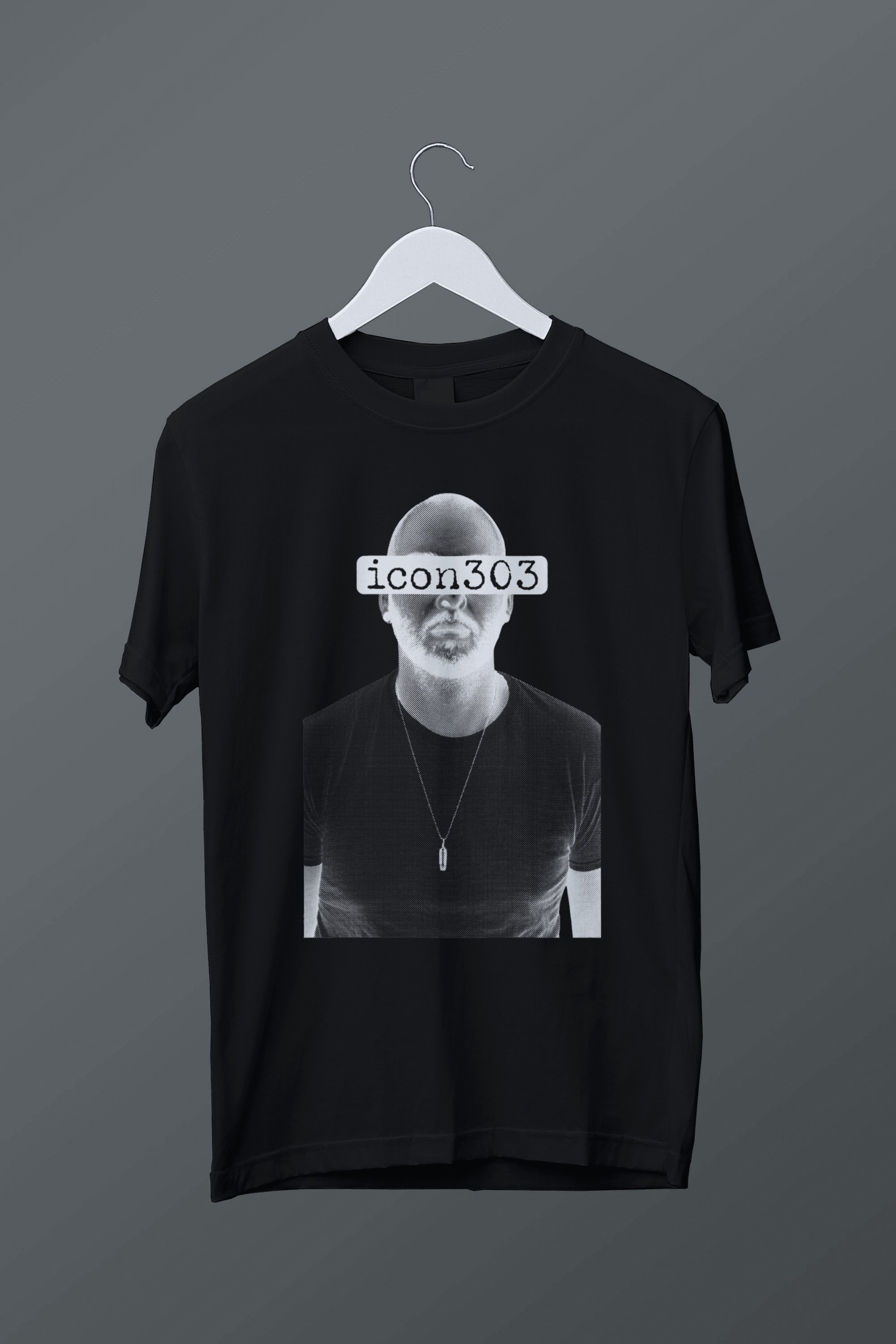 icon303 Mugshot BL Unisex t-shirt