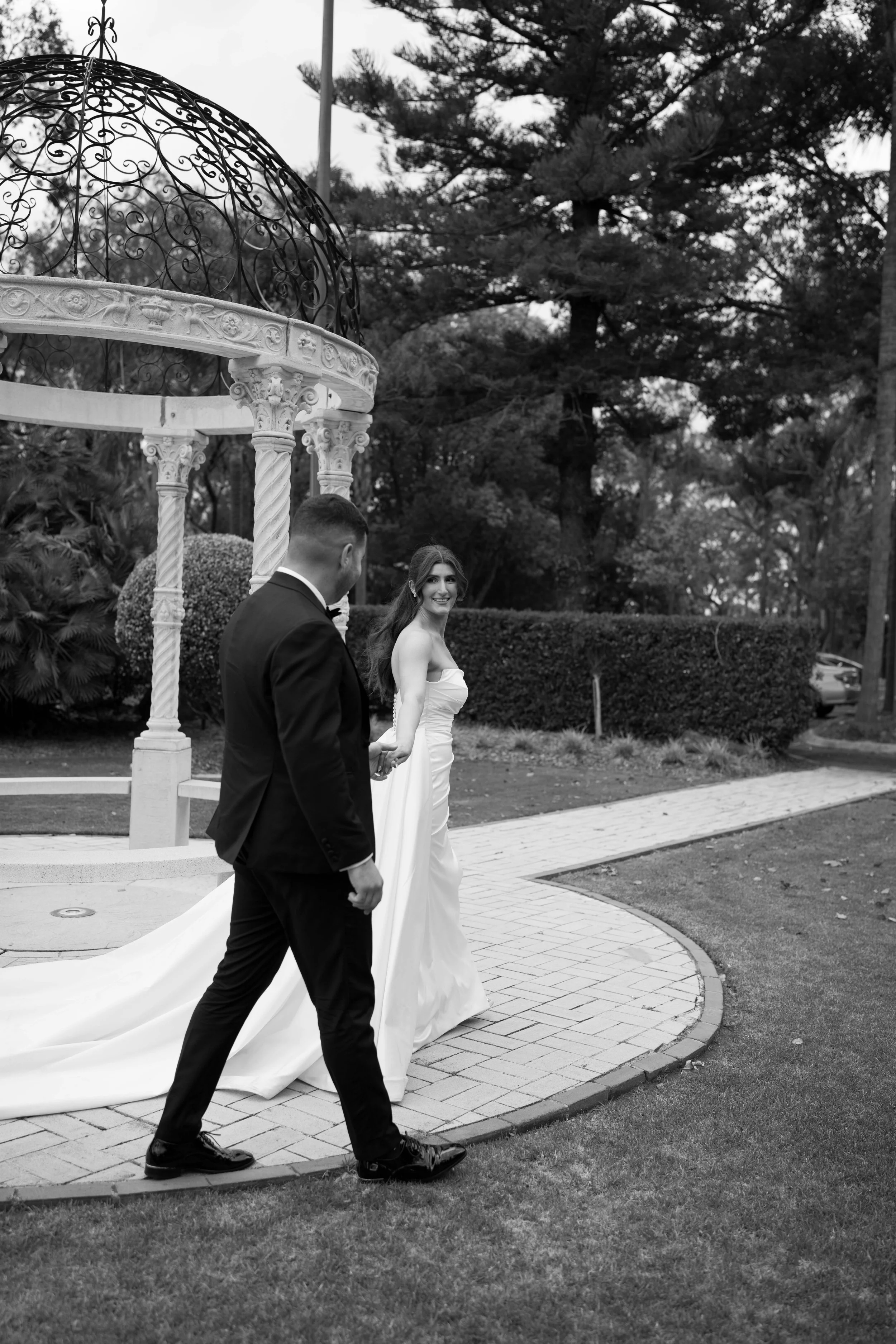 Evi &amp; Shant: An Elegant Wedding at Oatlands House, Sydney