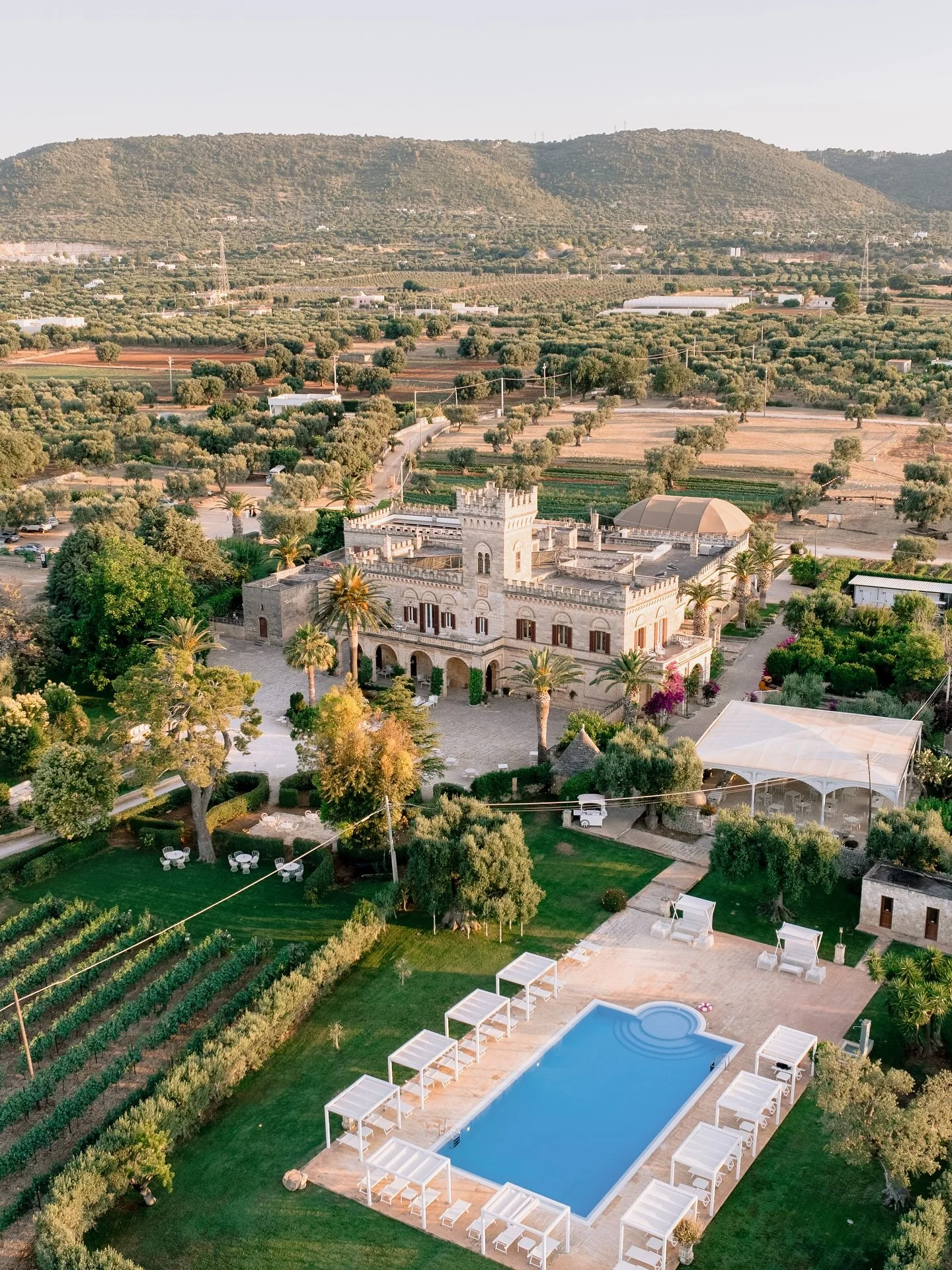 We spent some time at @masseriasalamina during our trip to Puglia and couldn&rsquo;t help but fall in love, it&rsquo;s the kind of place that makes you slow down and take it all in. The perfect location for couples who are dreaming of a destination w