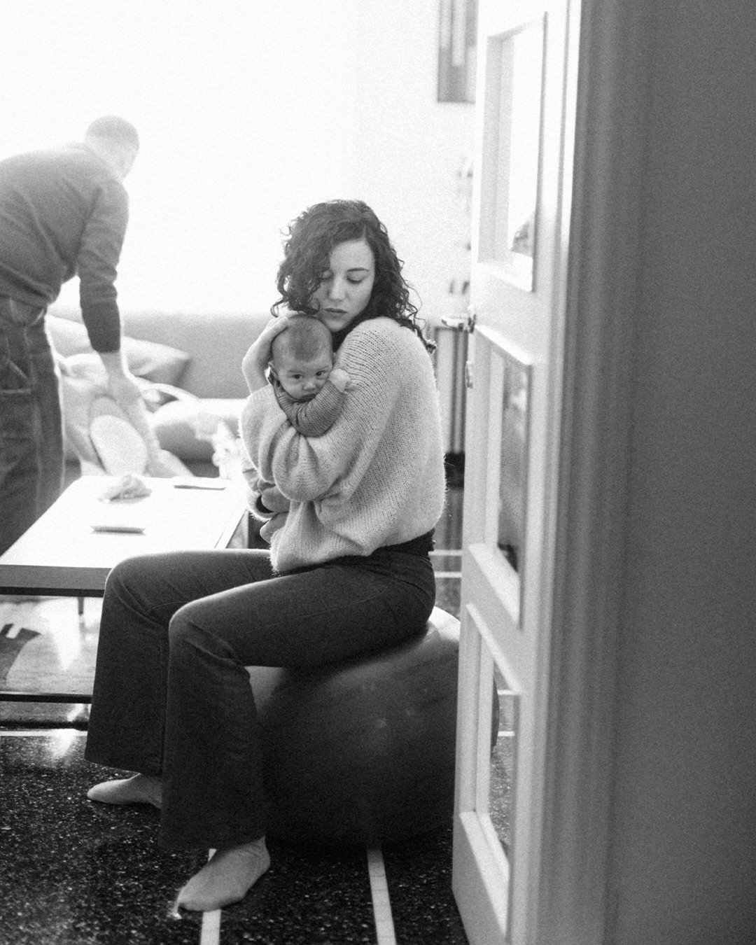 Cerco sempre lo scatto spontaneo perch&eacute; &egrave; l&rsquo;unico modo che conosco per rispettare i vostri ricordi.

Le cose importanti non avvisano, non si mettono in posa ma accadono e basta.

Un gesto naturale, uno sguardo che dura un secondo.