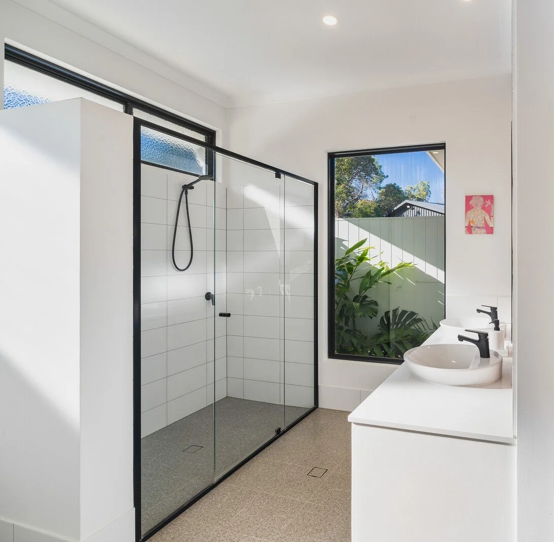 Master bedroom ensuite