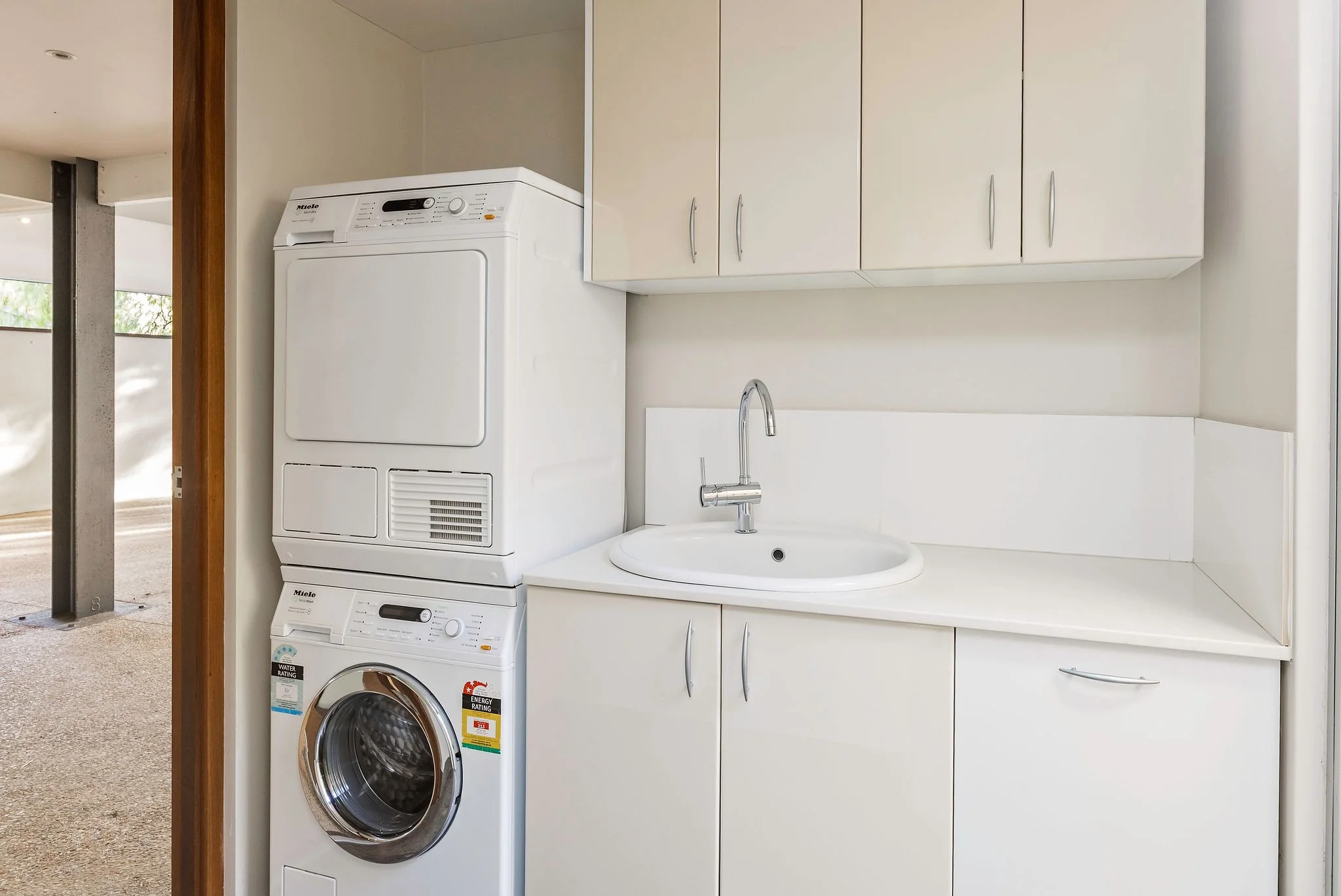 Laundry (with toilet)