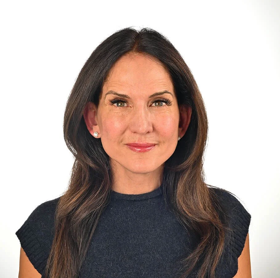 UK passport photo by Karen Vaisman Photography — Woodland Hills British passport photo Los Angeles