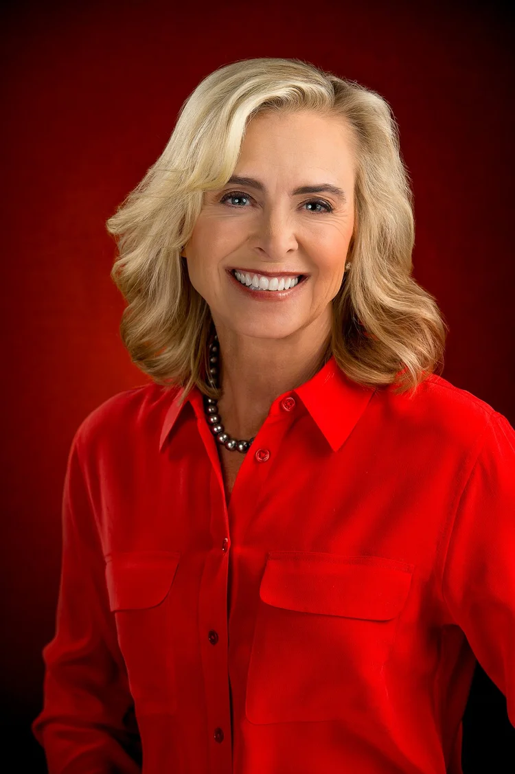 Tonya Hull — Karen Vaisman Photography client