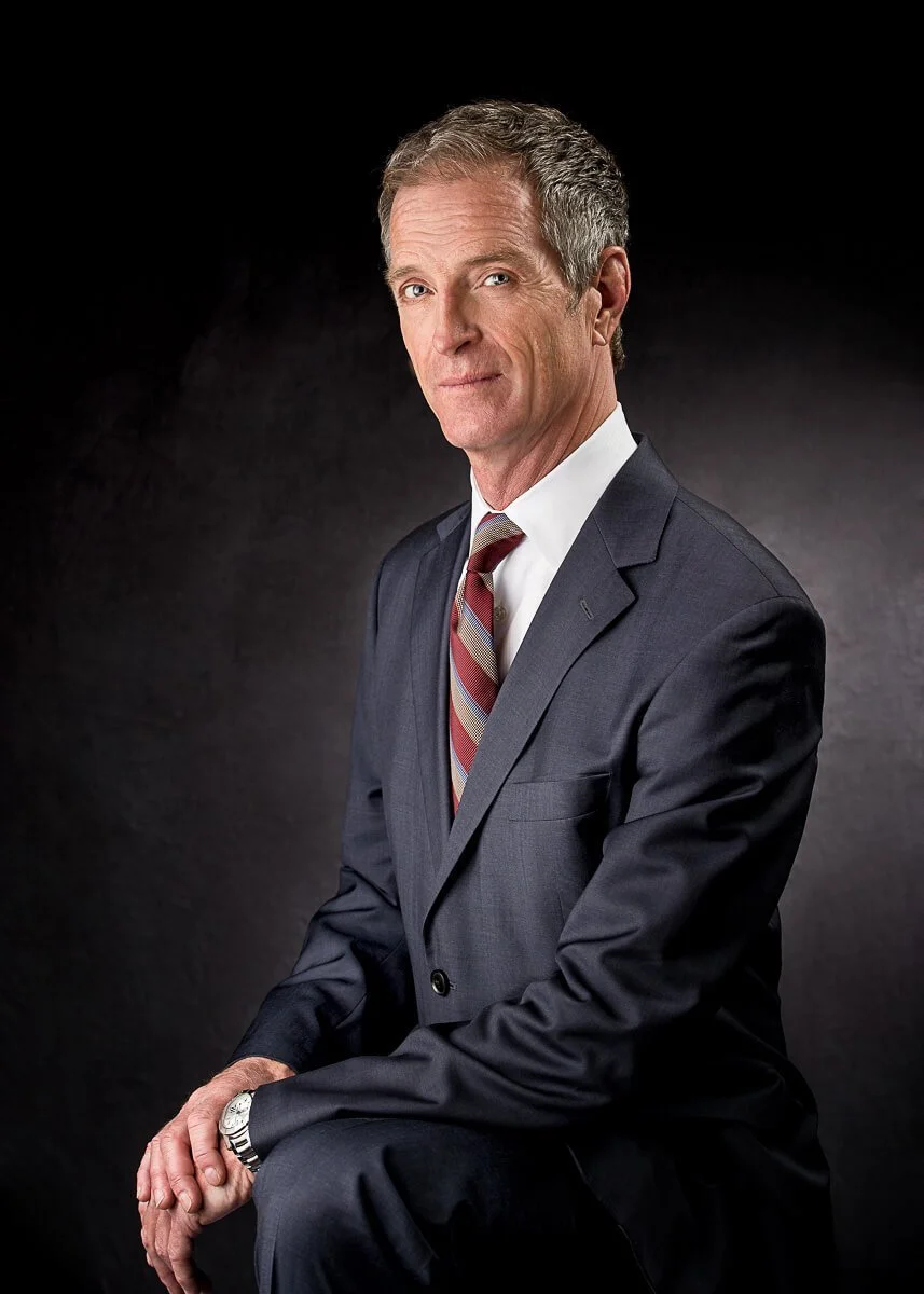 Corporate executive headshot near Camarillo — Karen Vaisman Photography
