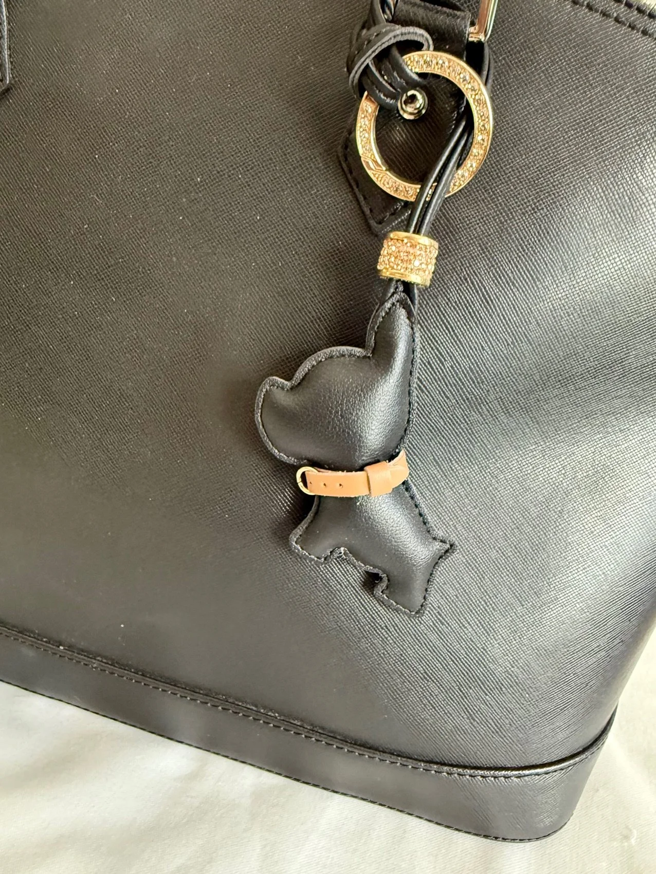 Black Bulldog Bag Char