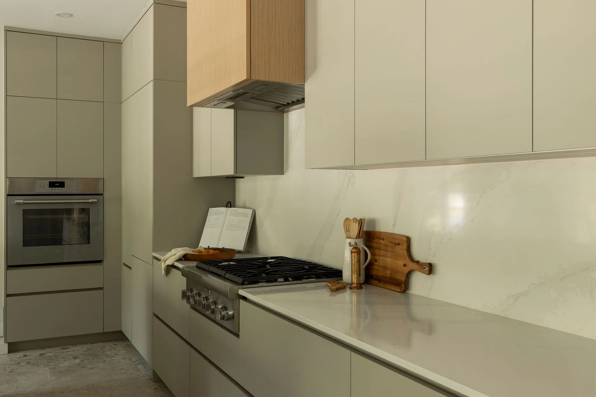 Grollekitchen-Montreal_montroyal_cuisinehautdegamme_highendkitchen (6) (2).JPG