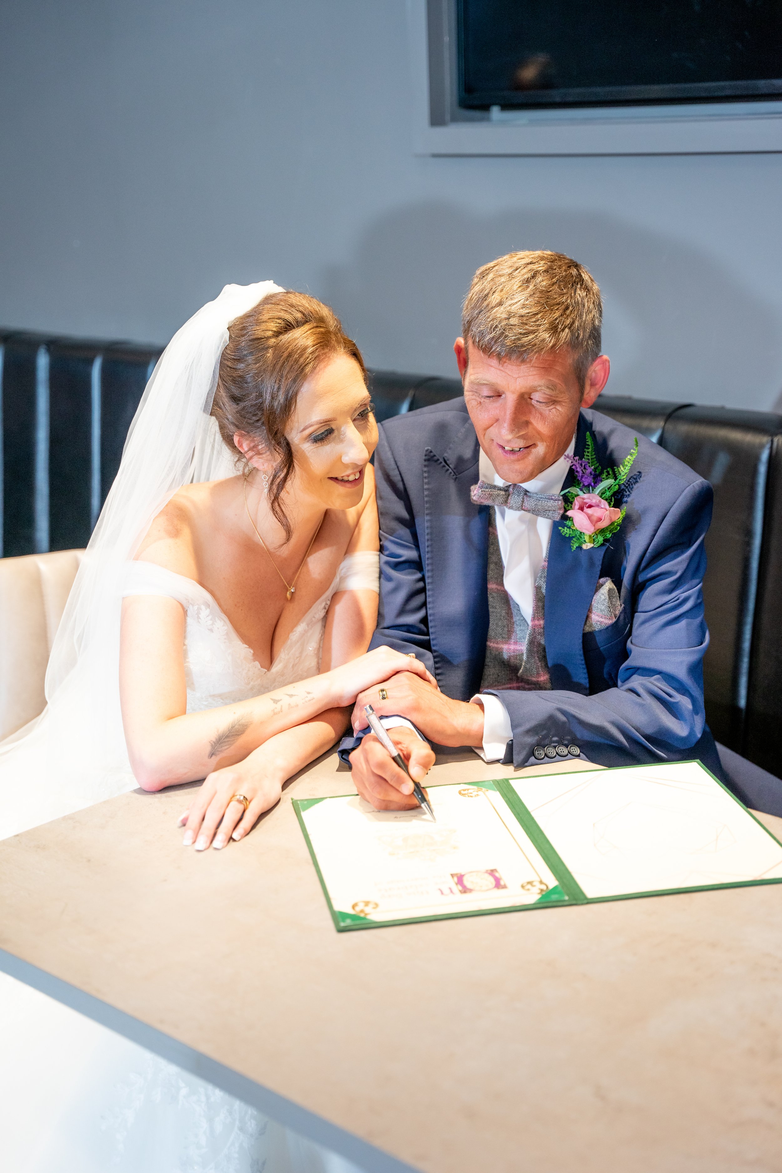 Emma&Phill 09-07-23-165.jpg
