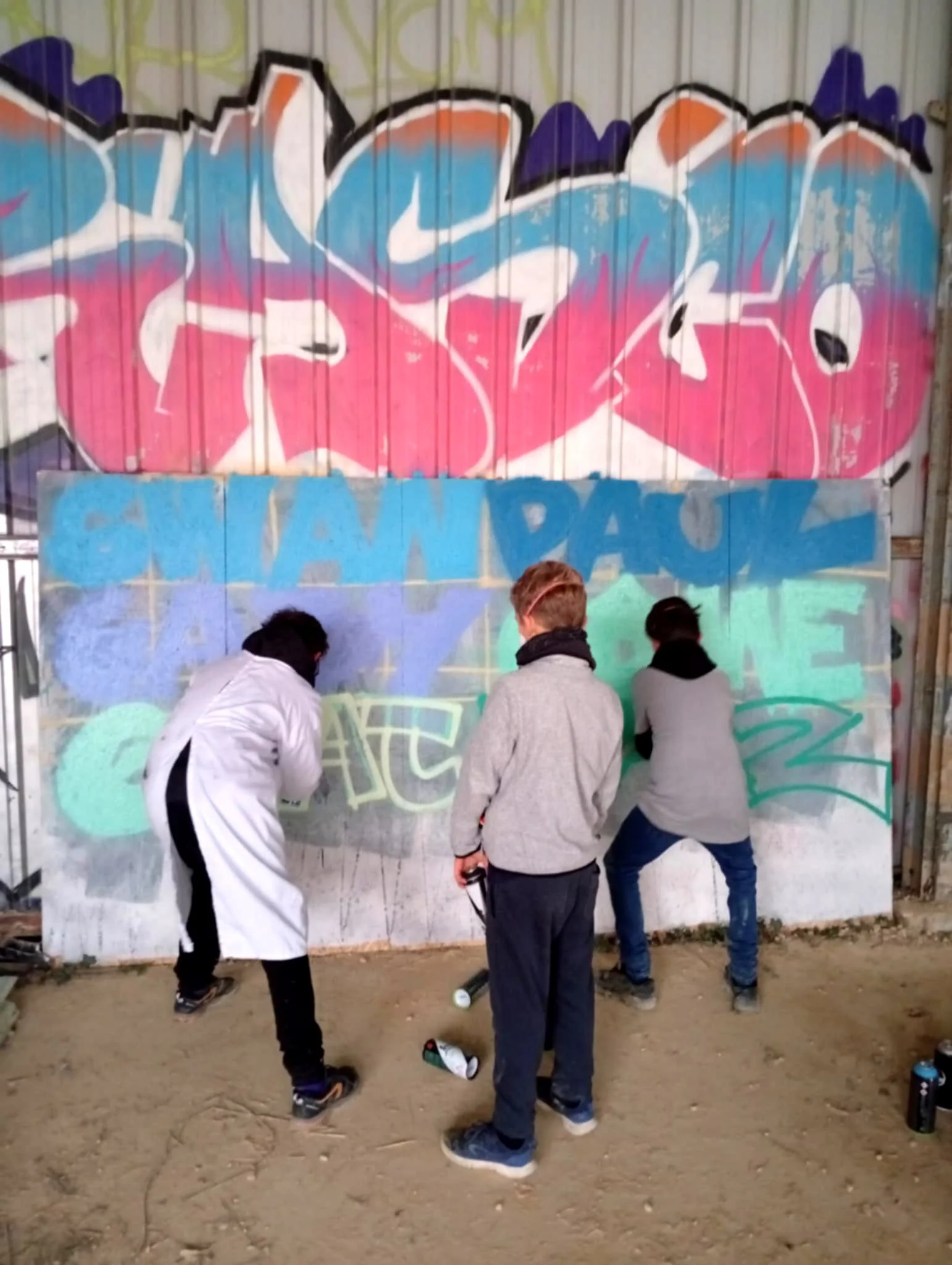 Initiation graffiti pour un anniversaire.