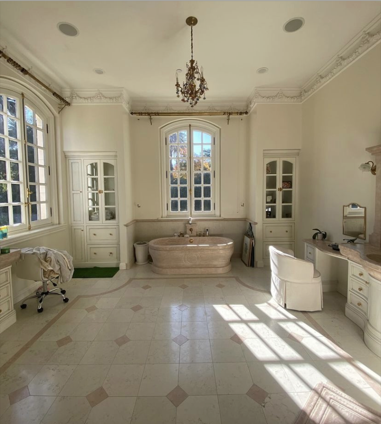 house interior.png