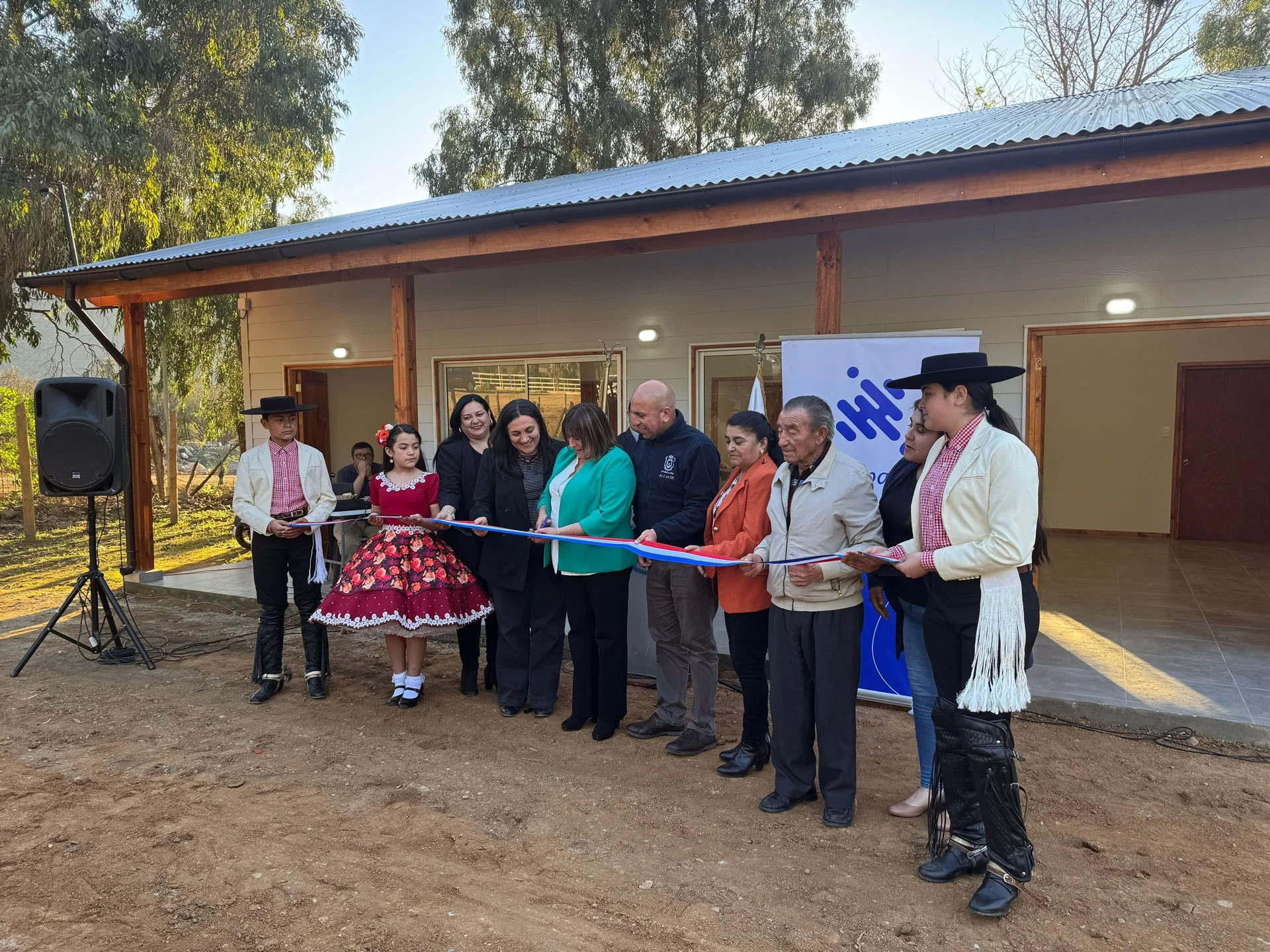 Inauguran nueva sede de la Junta de Vecinos de Quebrada Alvarado tras alianza entre la comunidad, el municipio y Aguas Pacífico