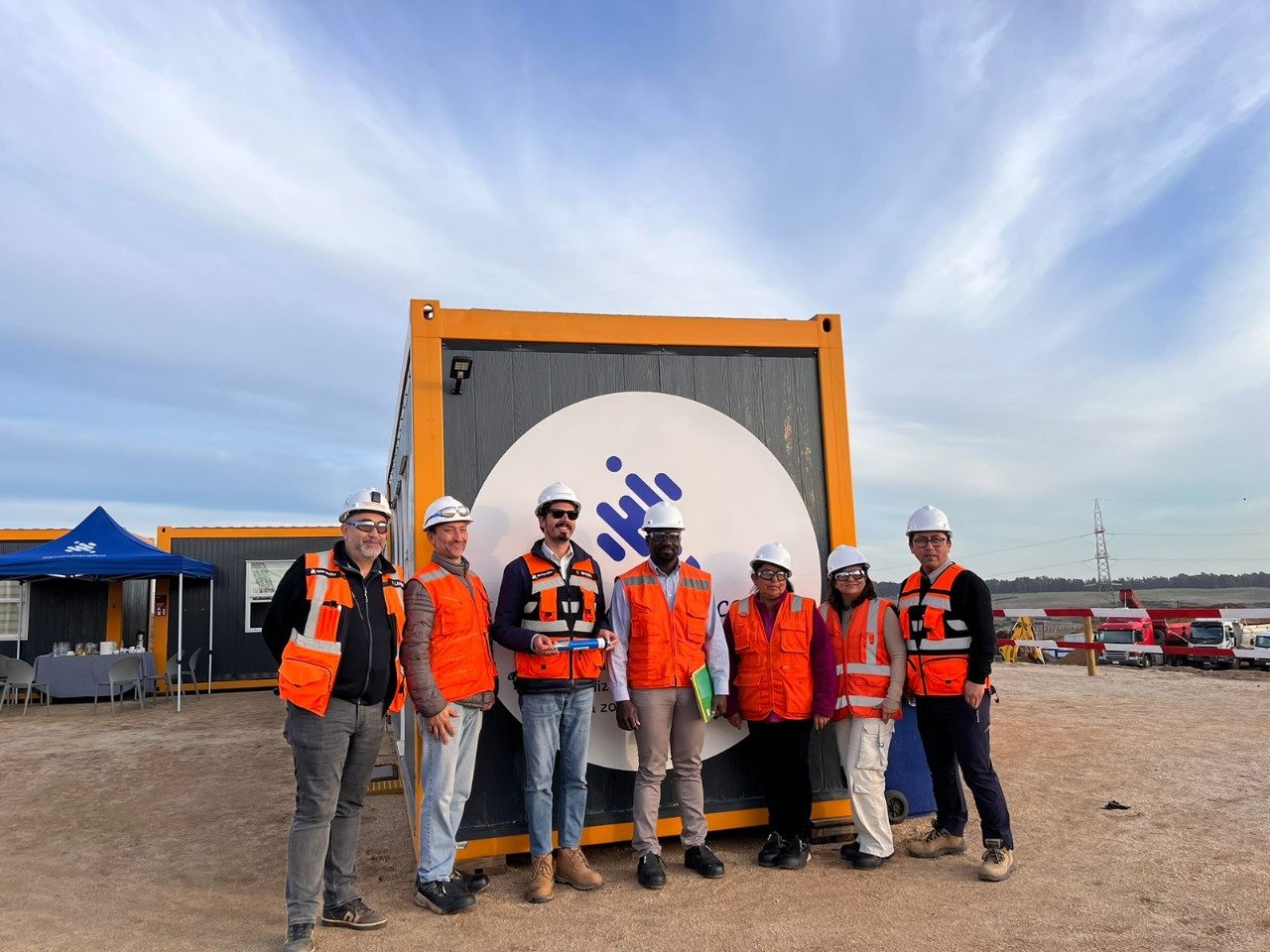 Visita de vecinos de Puchuncaví y Horcón a la planta - 31 mayo