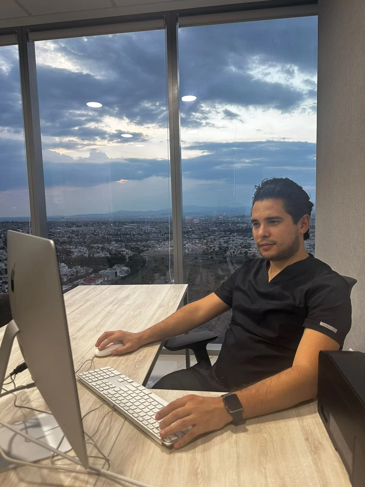 Consulta ginecológica en Querétaro con el Dr. Alberto Andrade