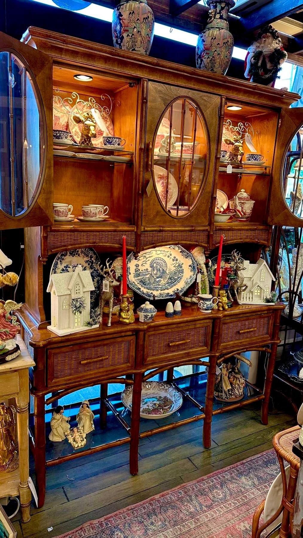 Man, our stores are looking mighty fine these days!! πππ Check out some of the yumminess that our Marietta location has this holiday season!!
Don’t forget about our other locations in Alpharetta and Buford that have completely different dea
