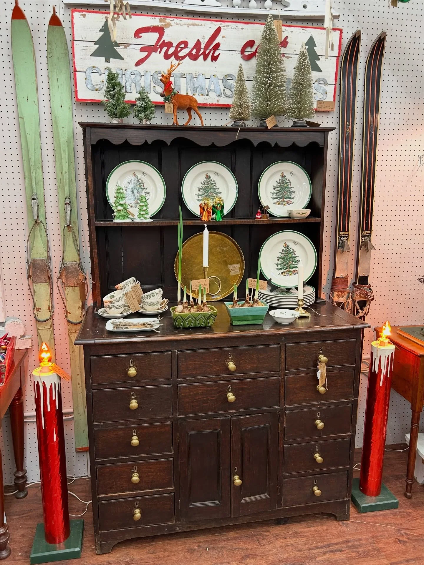 There&rsquo;s just something about a good hutch, emmiright?!

This week&rsquo;s feature is all about classic storage with soul.
Stop by ALPHARETTA and find the one your home&rsquo;s been waiting for!

Dealer codes are in all caps. Contact Alpharetta 