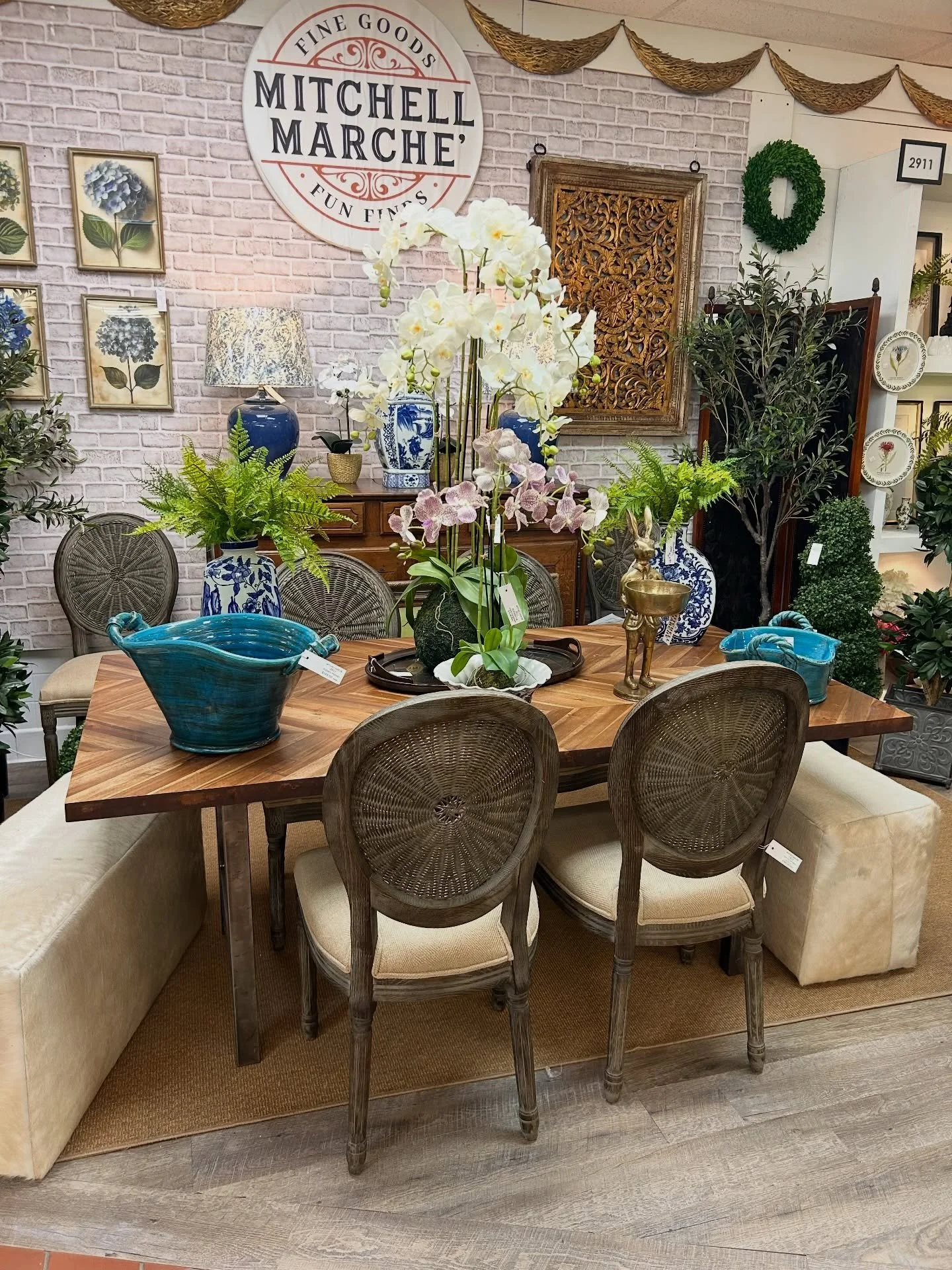 Fresh summer inspiration just landed in ALPHARETTA 🌿🍋✨

This week&rsquo;s vignettes are bringing all the warm weather charm! We&rsquo;ve got layered florals, sunwashed colors, cozy cottage touches, vintage patio vibes, and classic red white &amp; b