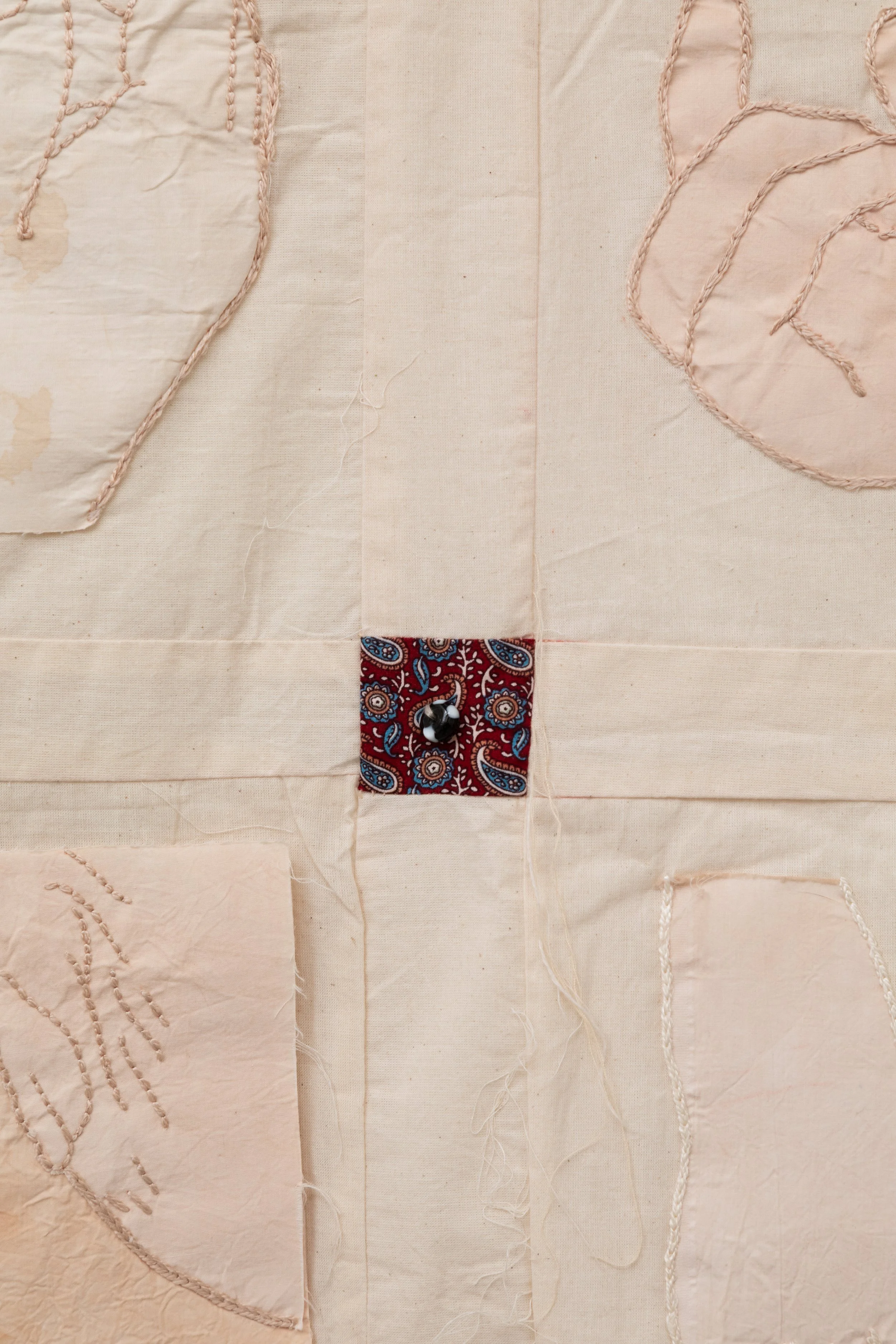 Oy Iease (Thinker), 2024/ Cotton, natural dye, wood/ 125x117 cm