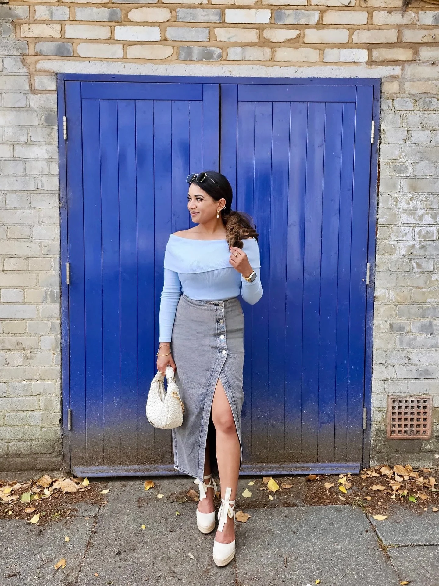 Happy June &hearts;️ 

In all honesty, how are we half way through the year already. I feel like my life is flashing before my eyes and I would really like it to slow down a little. 

The summer months bring more joy, clarity and excitement and that&