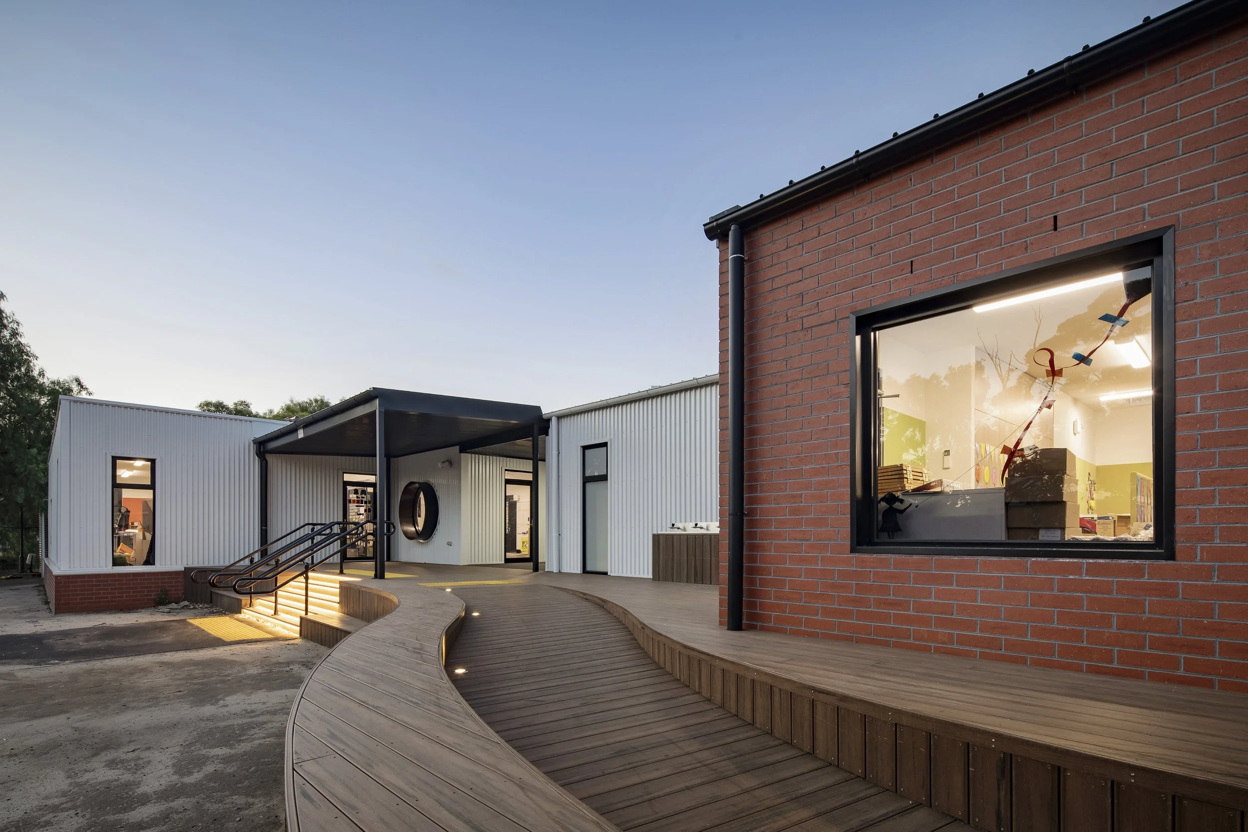 QSM2946_ElwoodPrimary_251.02.jpg