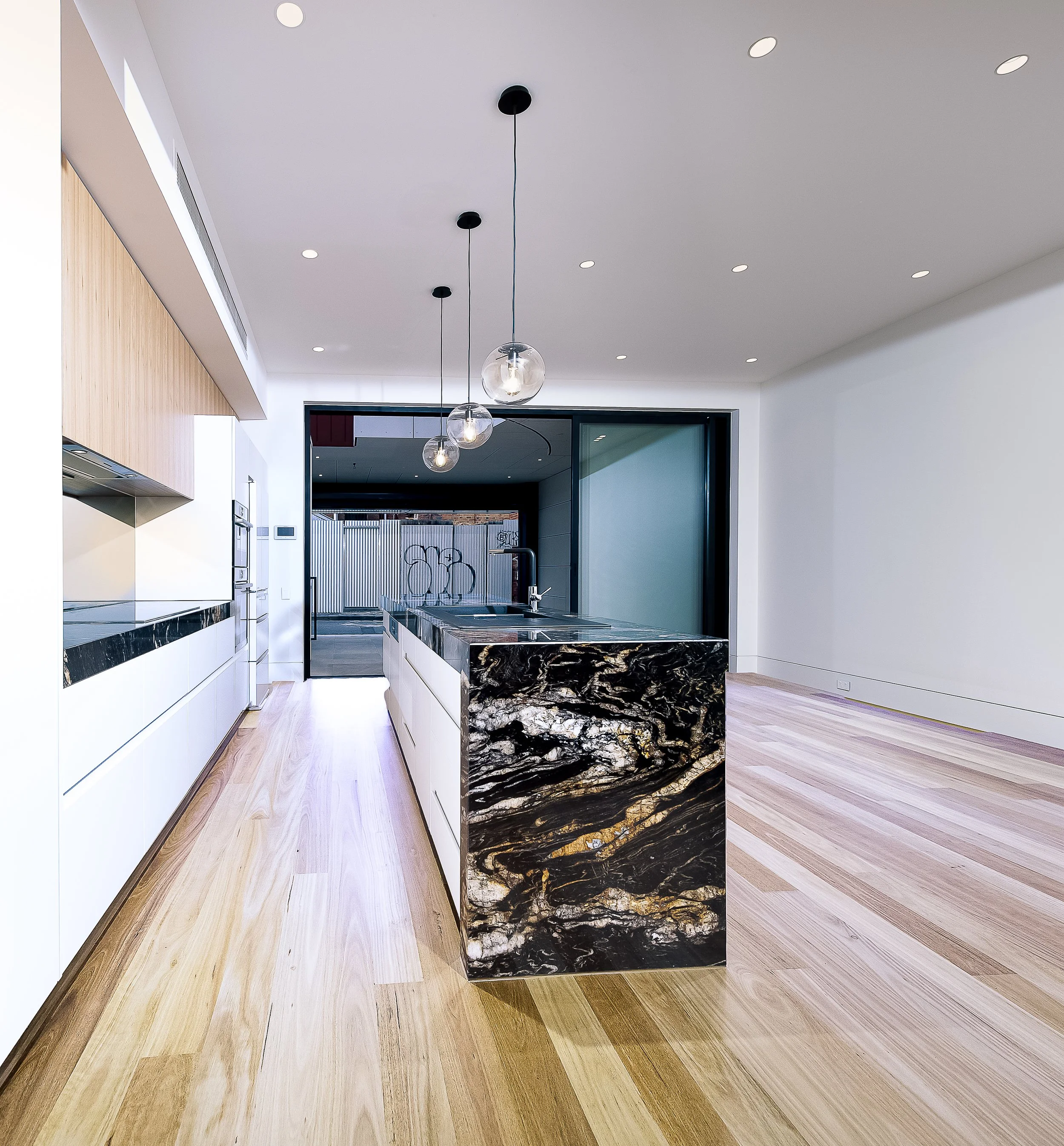 08_5739-resaltsadds_Bridge House_Angelucci Architects_Square Photography.jpg